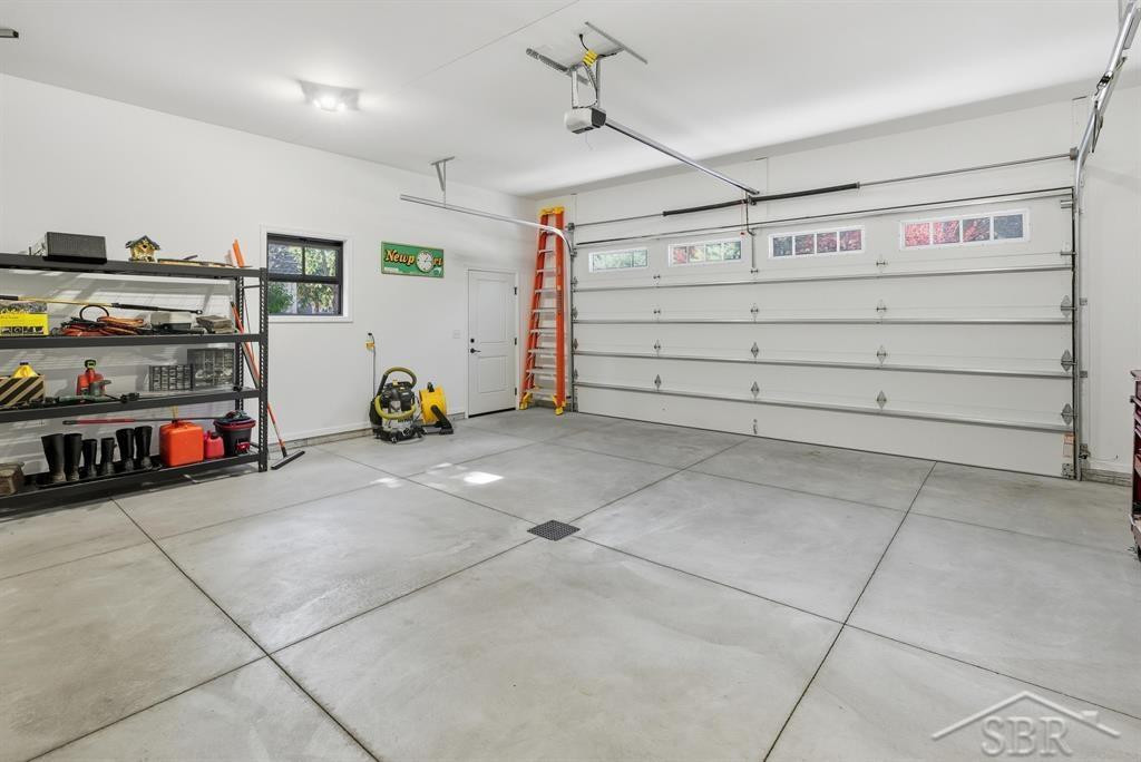 3910 Plumtree Lane, Midland, MI 48642 — Photo 34