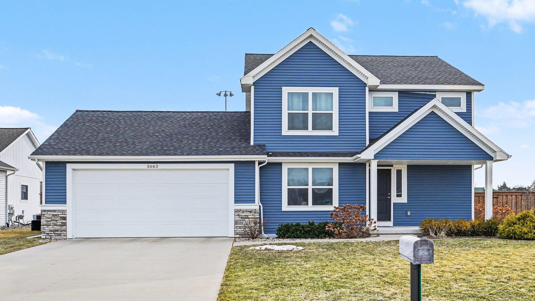 5663 S Stone Briar Lane, Freeland, MI 48623 — Photo 3
