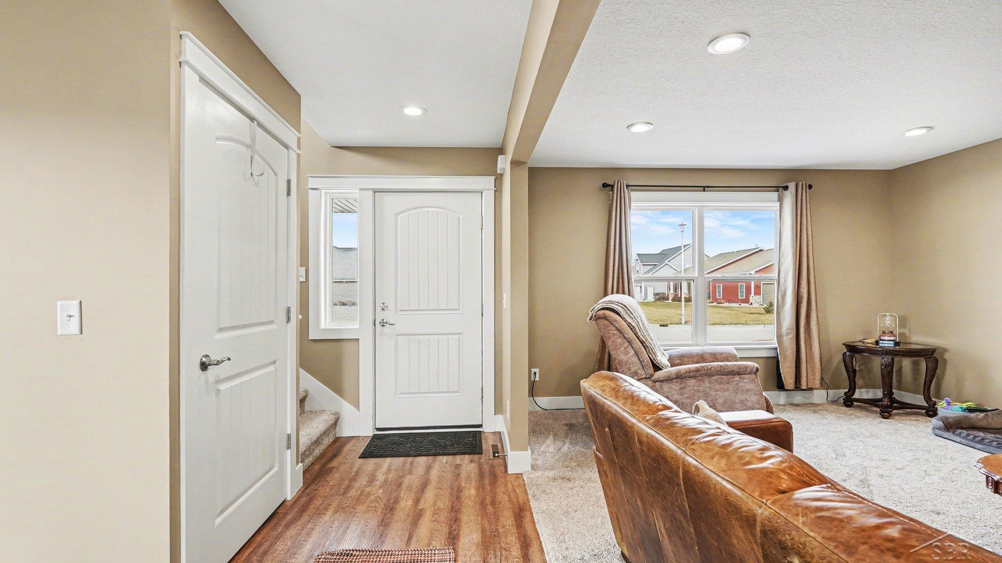 5663 S Stone Briar Lane, Freeland, MI 48623 — Photo 7