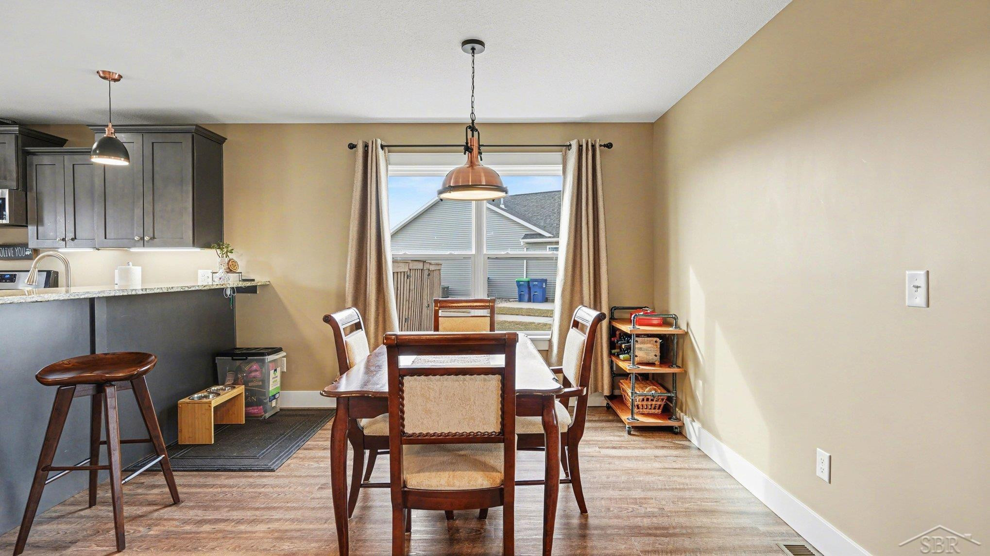 5663 S Stone Briar Lane, Freeland, MI 48623 — Photo 11