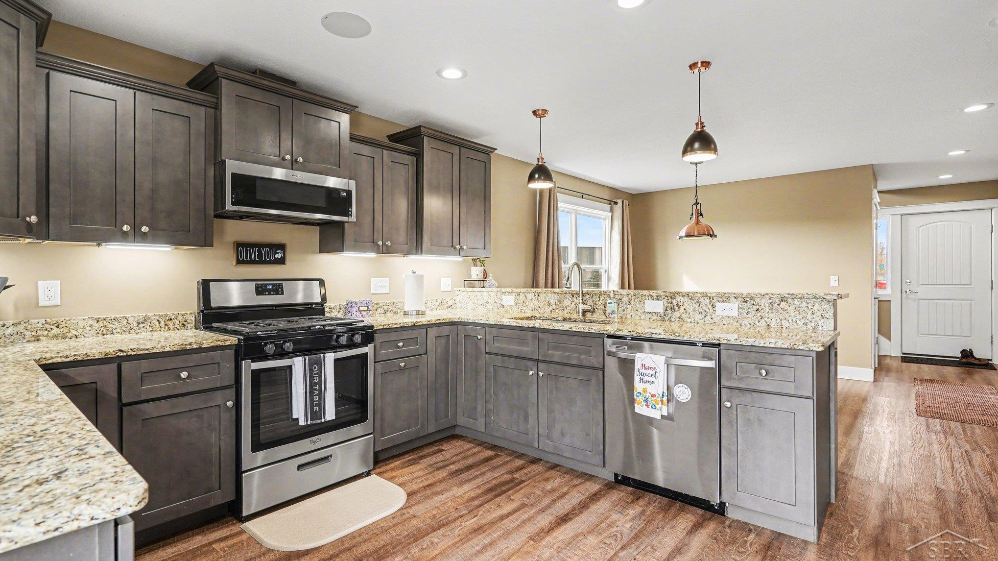 5663 S Stone Briar Lane, Freeland, MI 48623 — Photo 14