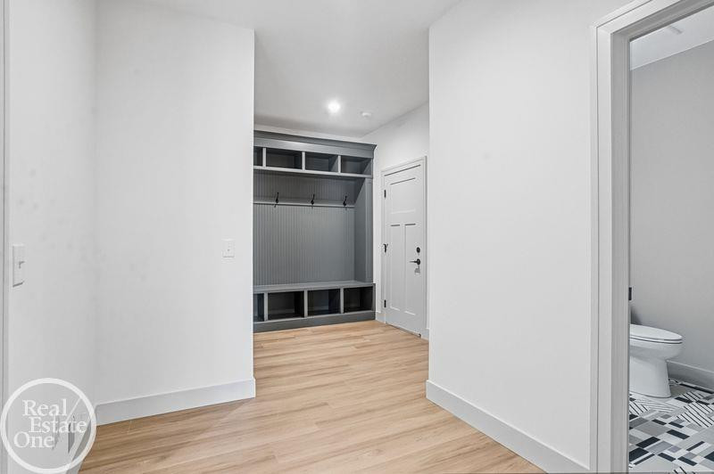 6937 Meldrum Road, MI — Photo 21