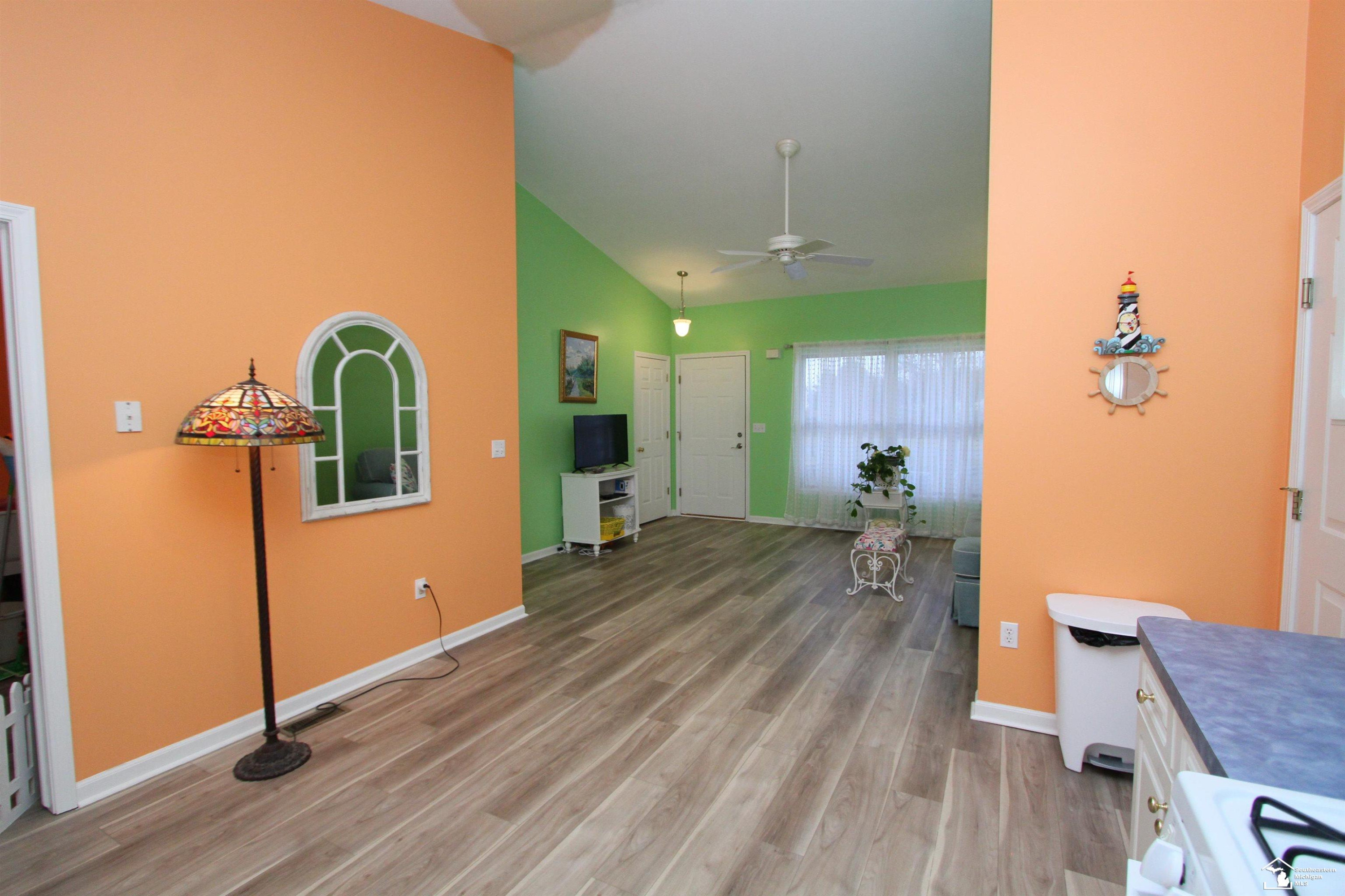 5270 Sprucewood Drive, Unit #14, Monroe, MI 48161 — Photo 9