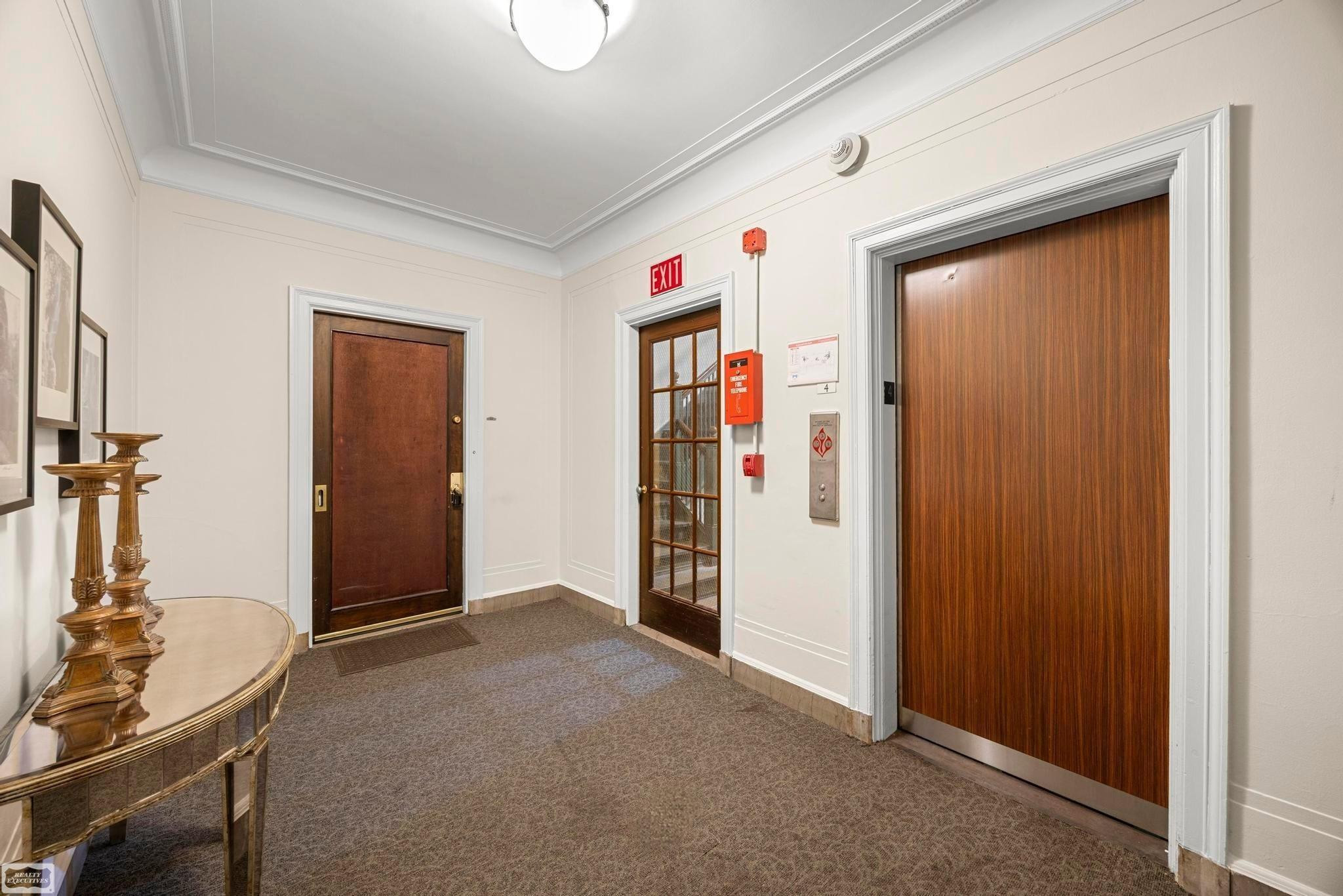 2900 E Jefferson Avenue, C4, Detroit, MI 48207 — Photo 11
