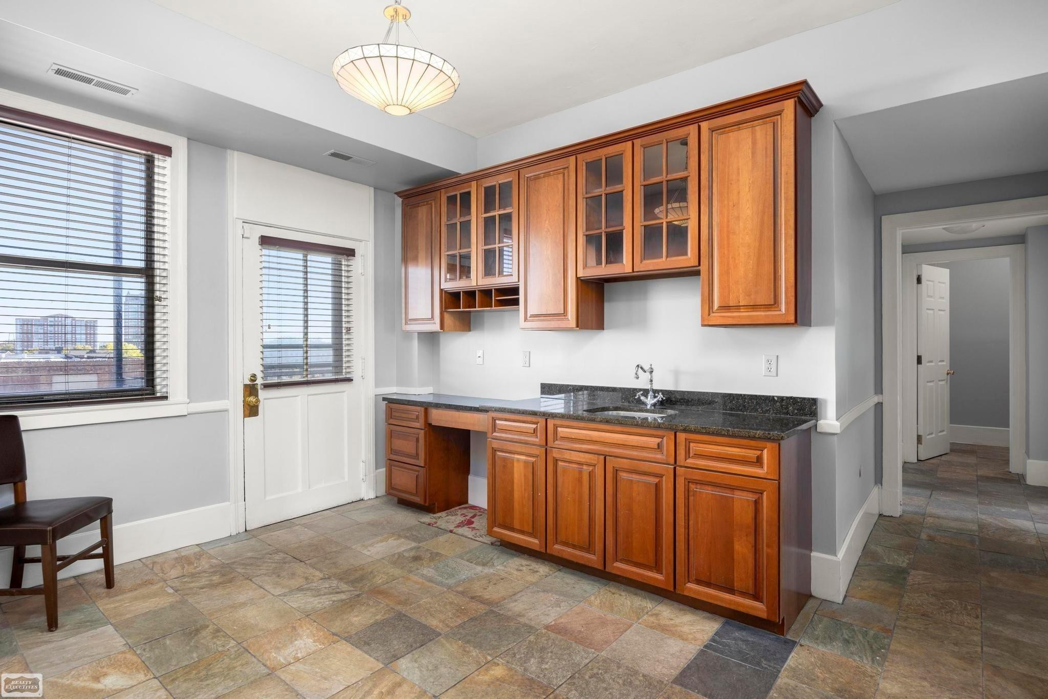 2900 E Jefferson Avenue, C4, Detroit, MI 48207 — Photo 31