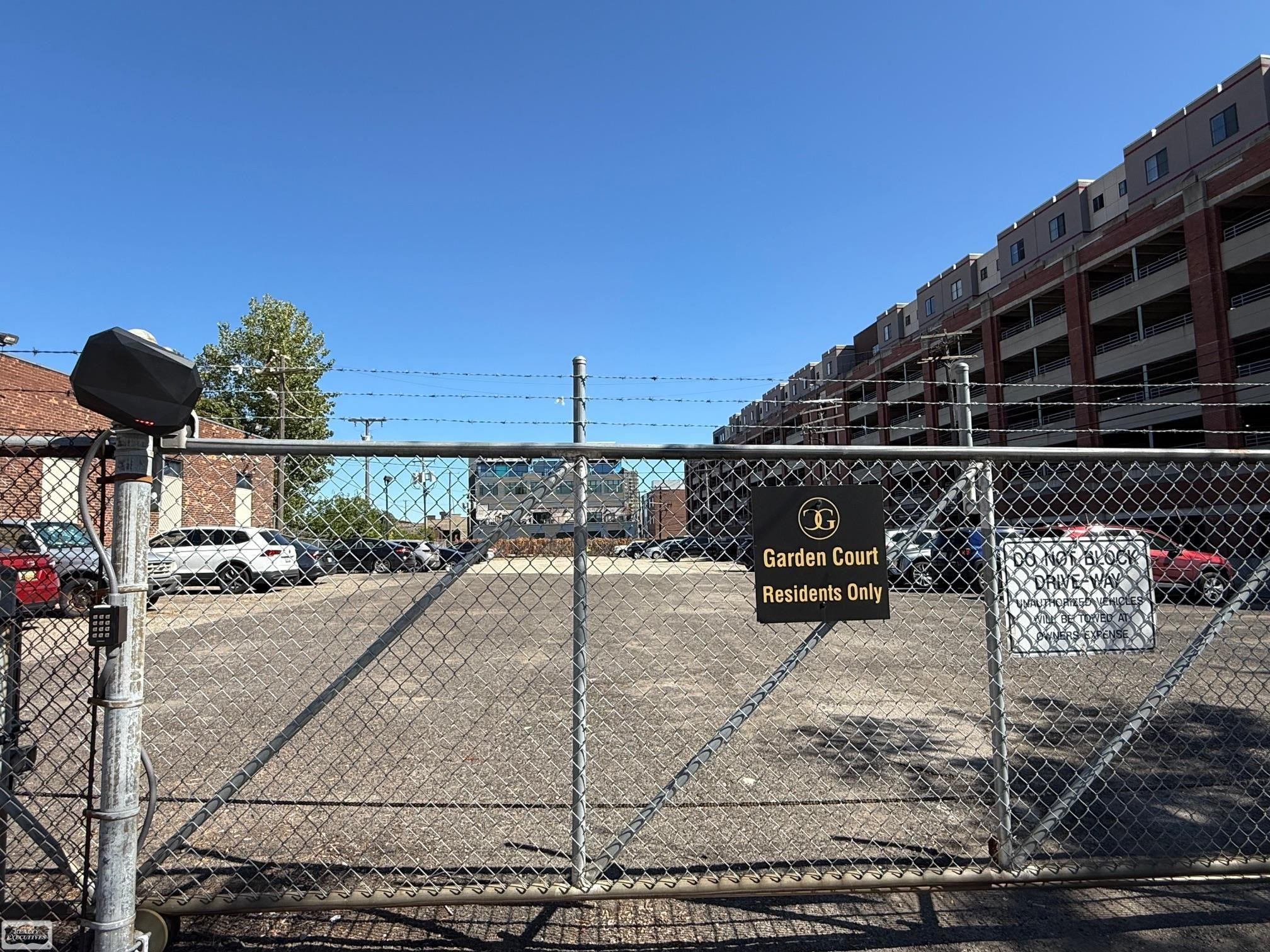 2900 E Jefferson Avenue, C4, Detroit, MI 48207 — Photo 61