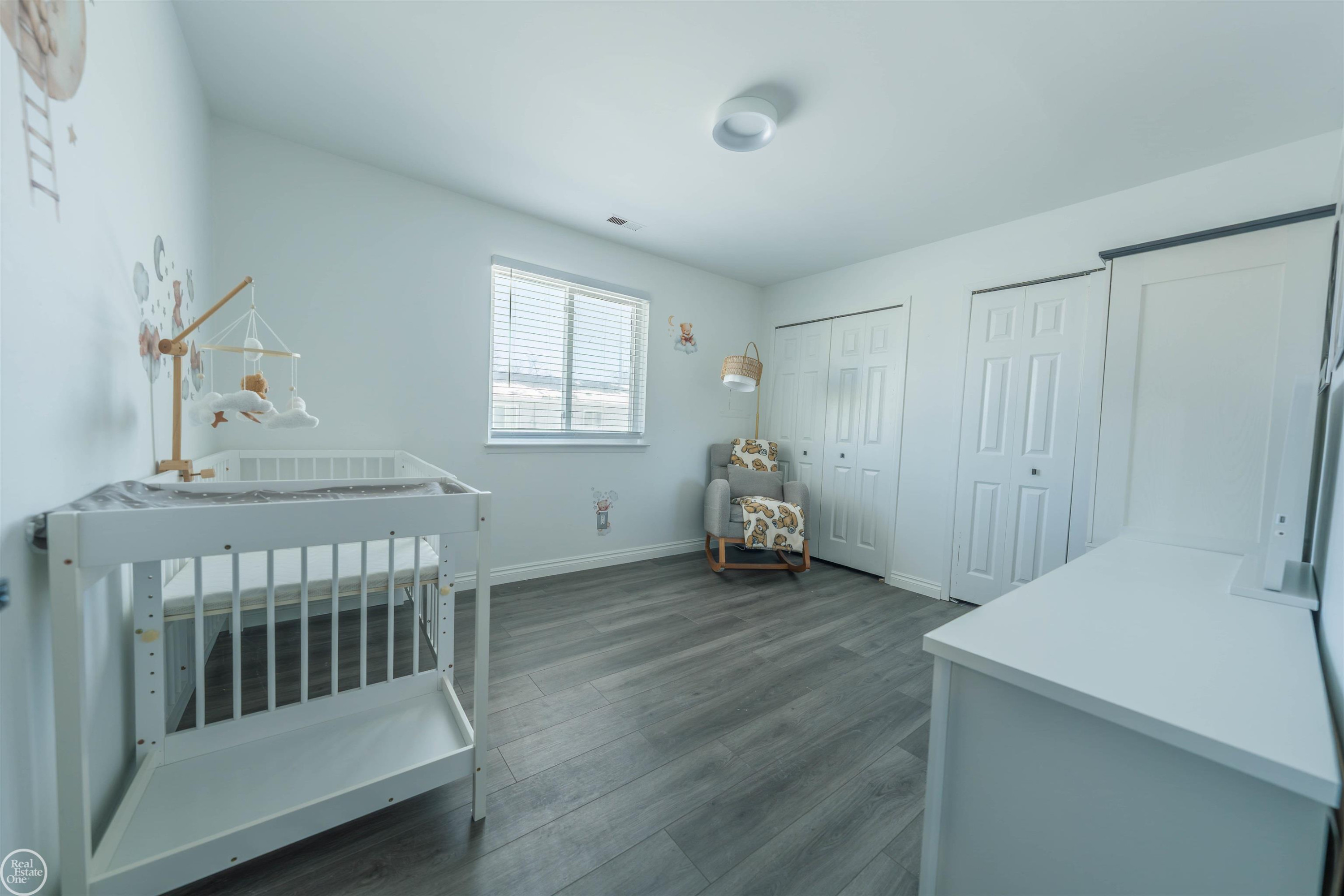 34446 sycamore Drive, Fraser, MI 48026 — Photo 11