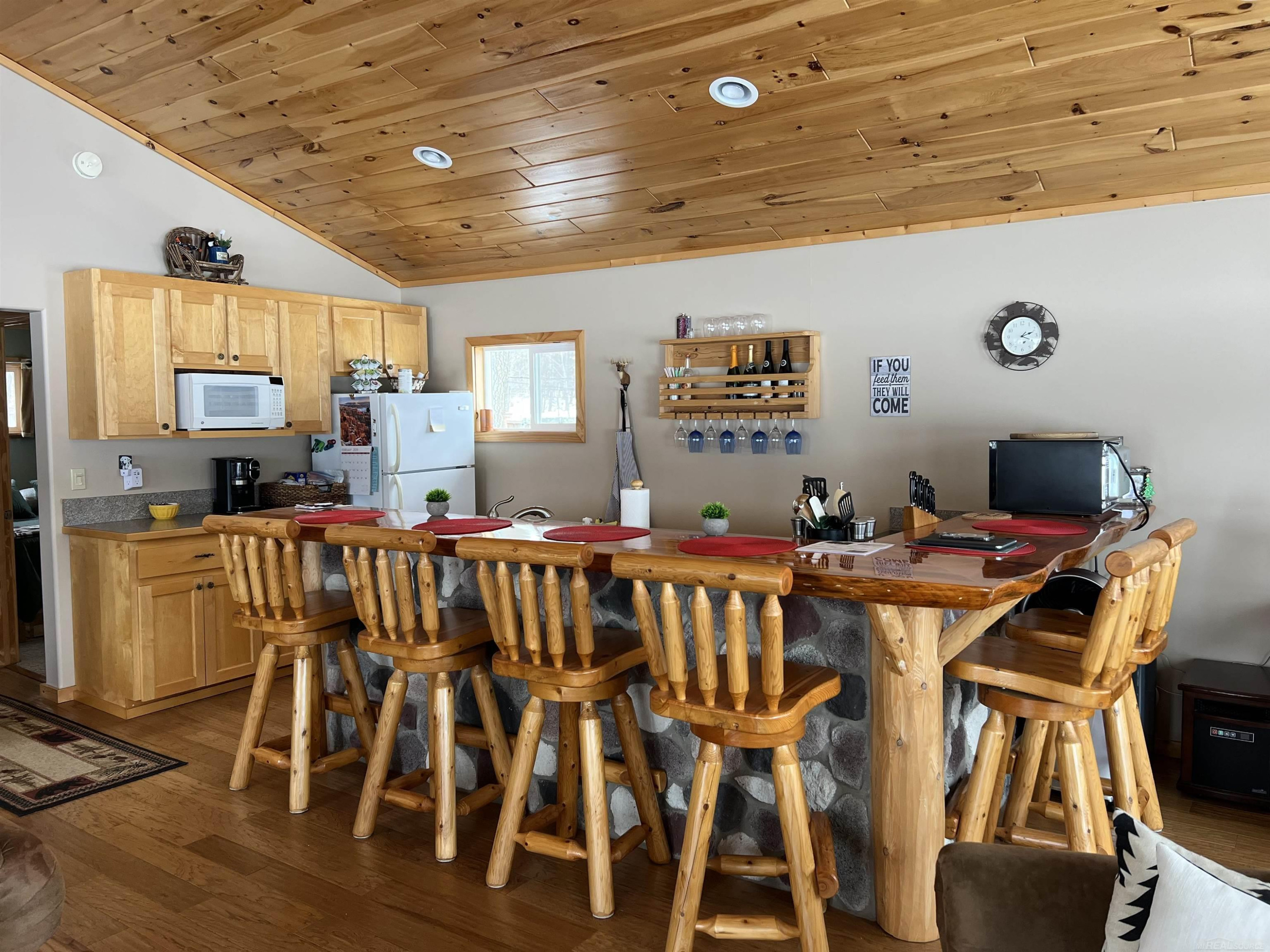 11913 Bucks Court, Bitely, MI 49309 — Photo 9