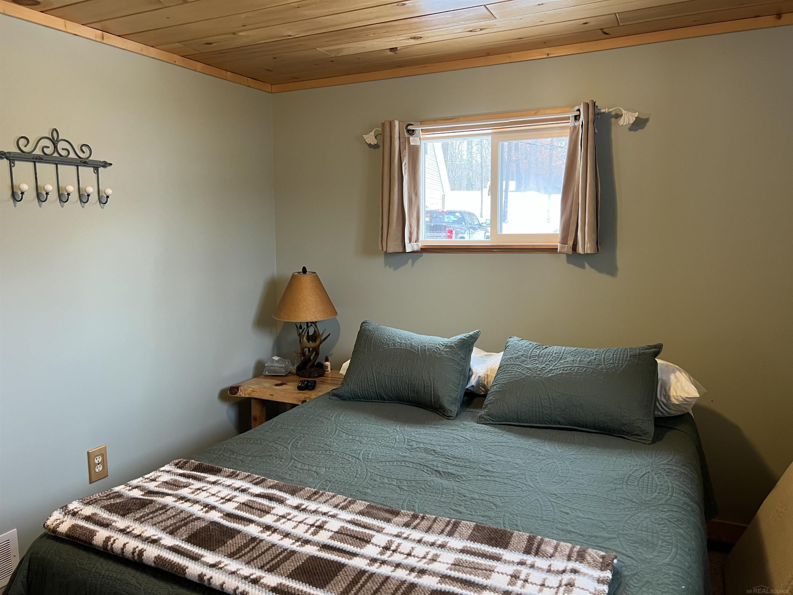 11913 Bucks Court, Bitely, MI 49309 — Photo 15