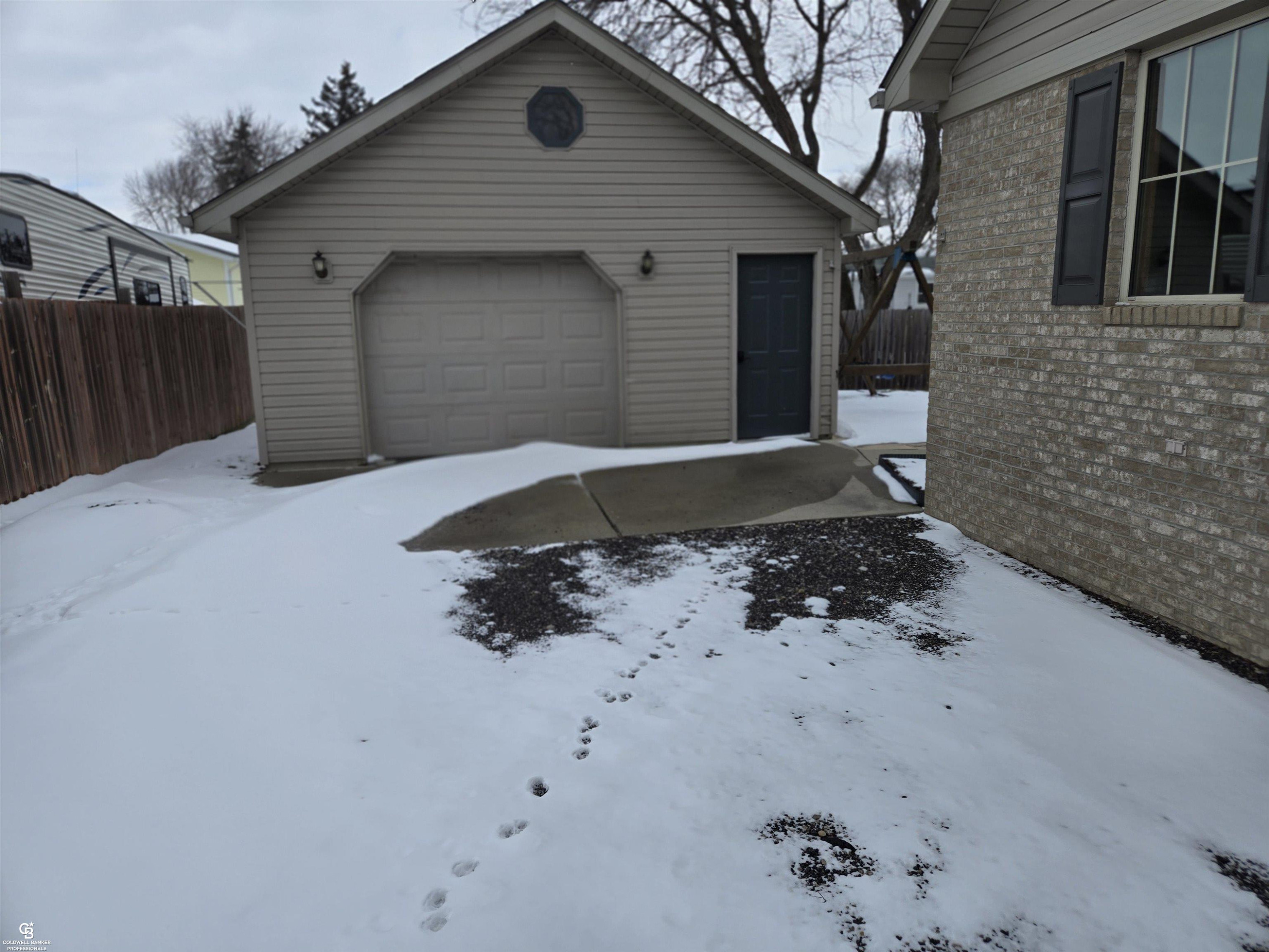 220 Clark Avenue, Yale, MI 48097 — Photo 29