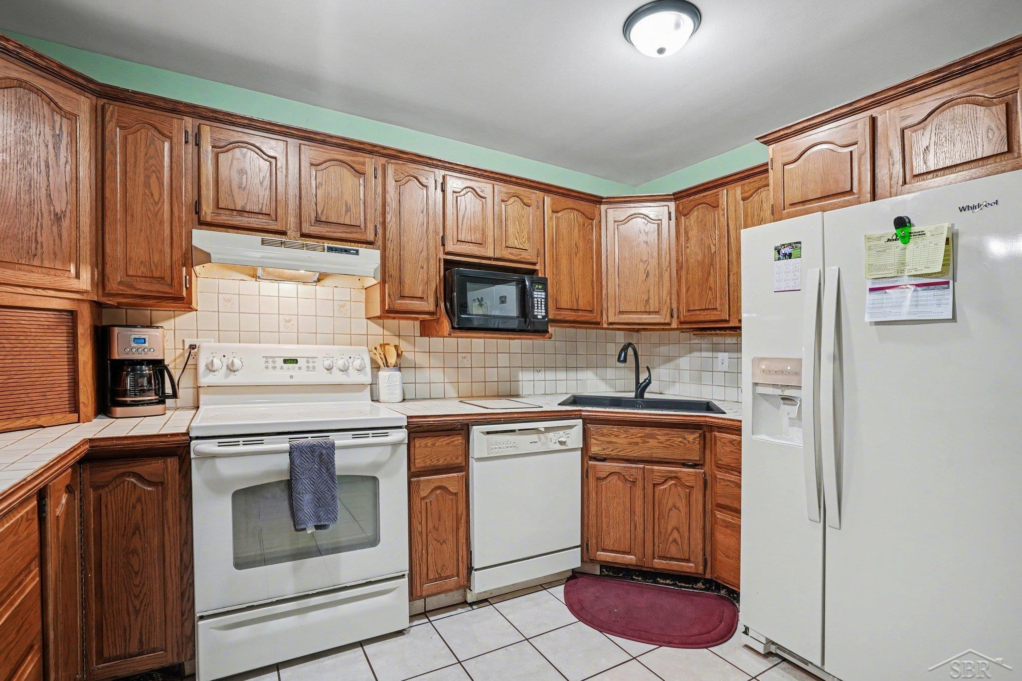 7821 Schirra Drive, Saginaw, MI 48609 — Photo 10