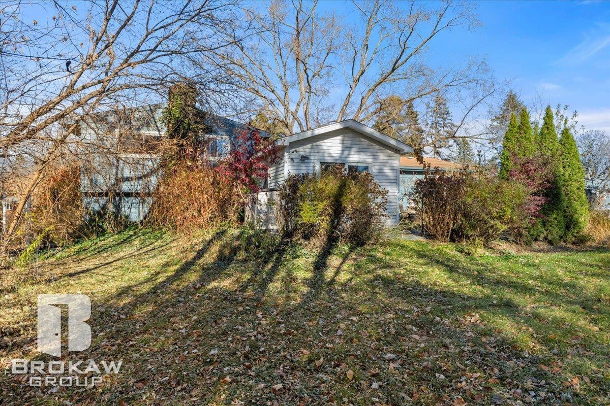 10490 Green Road, MI — Photo 4