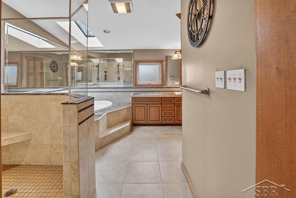 4085 2 Mile Road, Bay City, MI 48706 — Photo 11