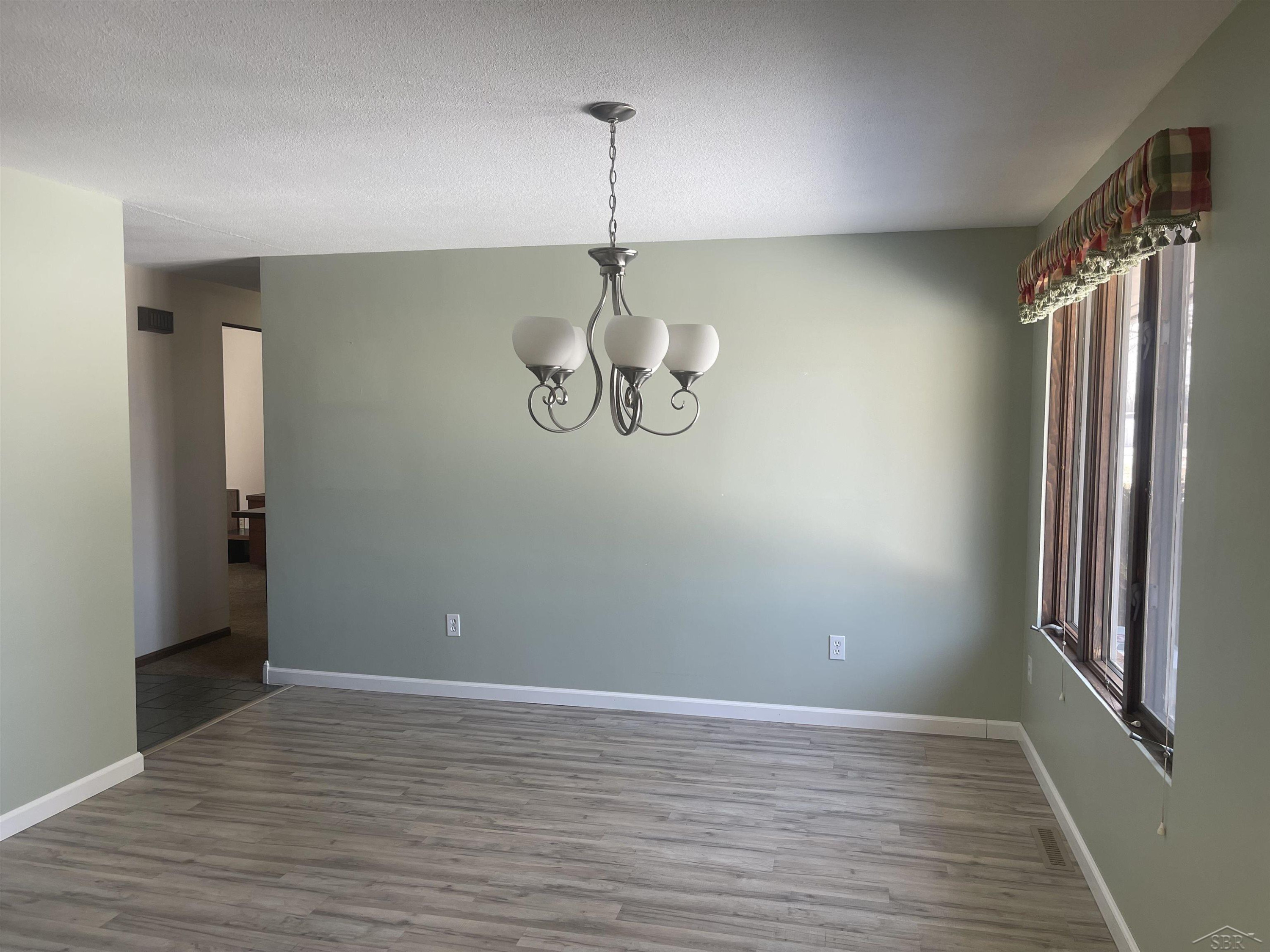 4405 Meadowbrook Drive, Freeland, MI 48623 — Photo 5