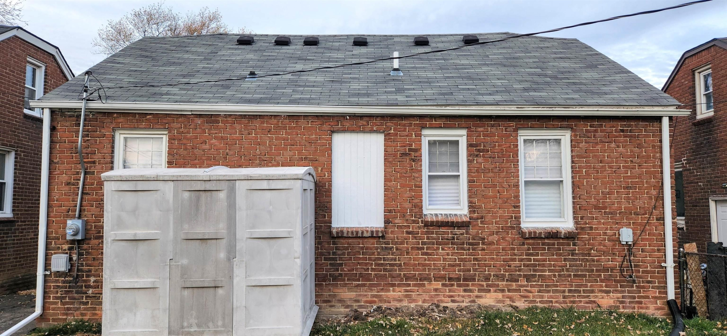 8110 Chalmers Avenue, Warren, MI 48089 — Photo 24