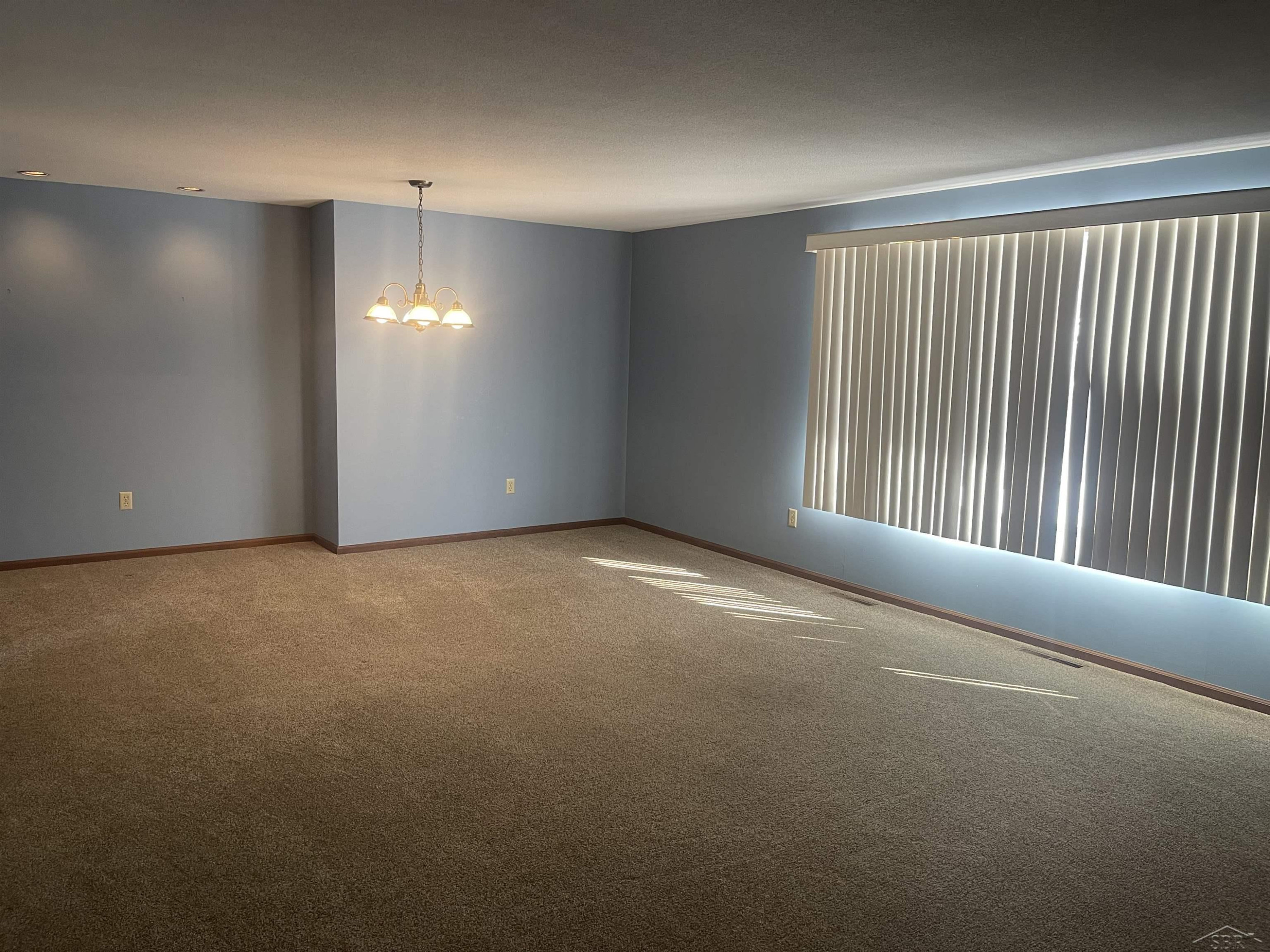 4405 Meadowbrook Drive, Freeland, MI 48623 — Photo 8