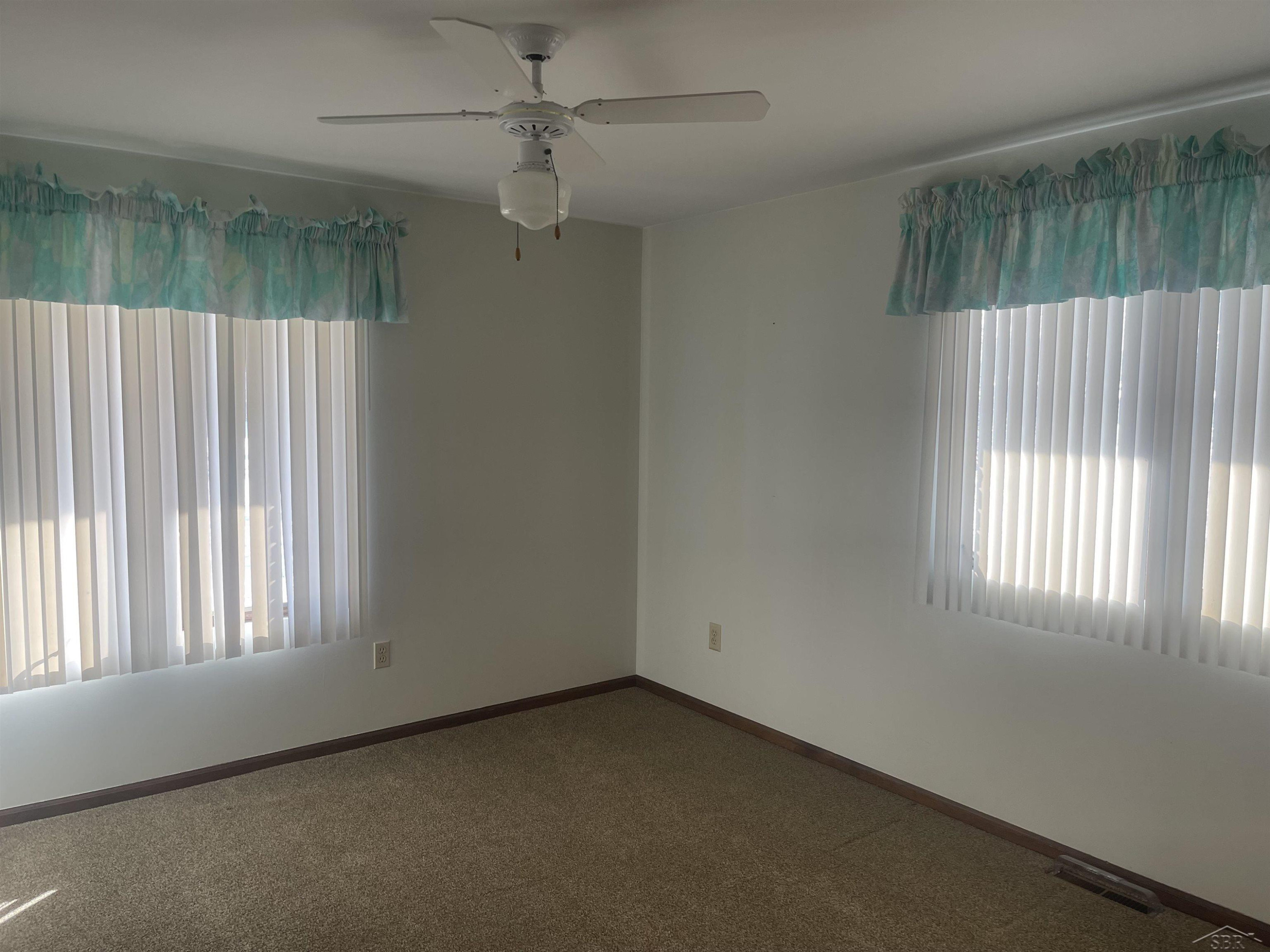 4405 Meadowbrook Drive, Freeland, MI 48623 — Photo 11
