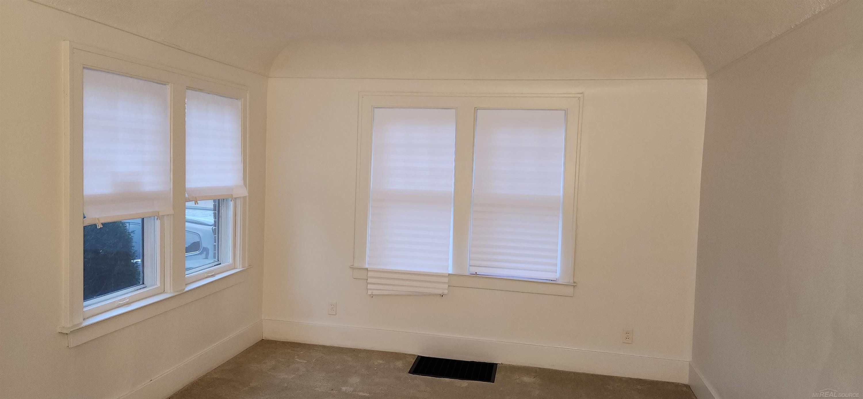 8110 Chalmers Avenue, Warren, MI 48089 — Photo 27