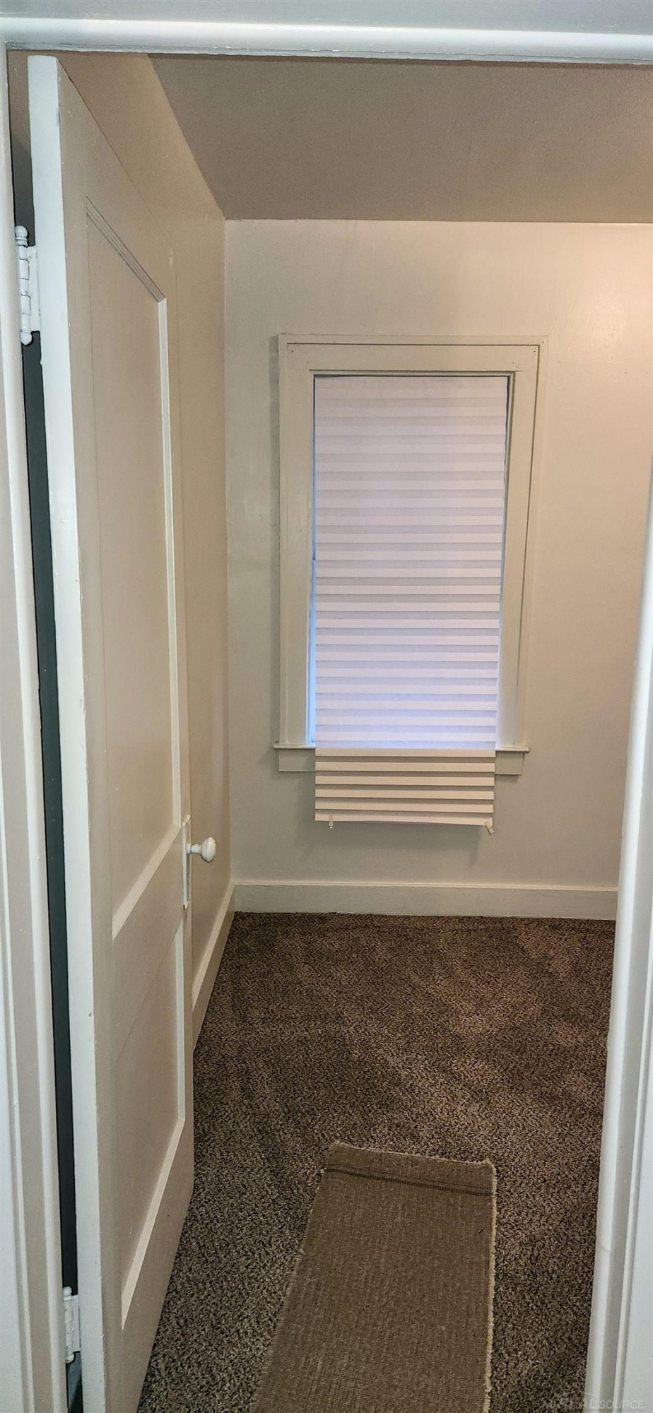 8110 Chalmers Avenue, Warren, MI 48089 — Photo 28
