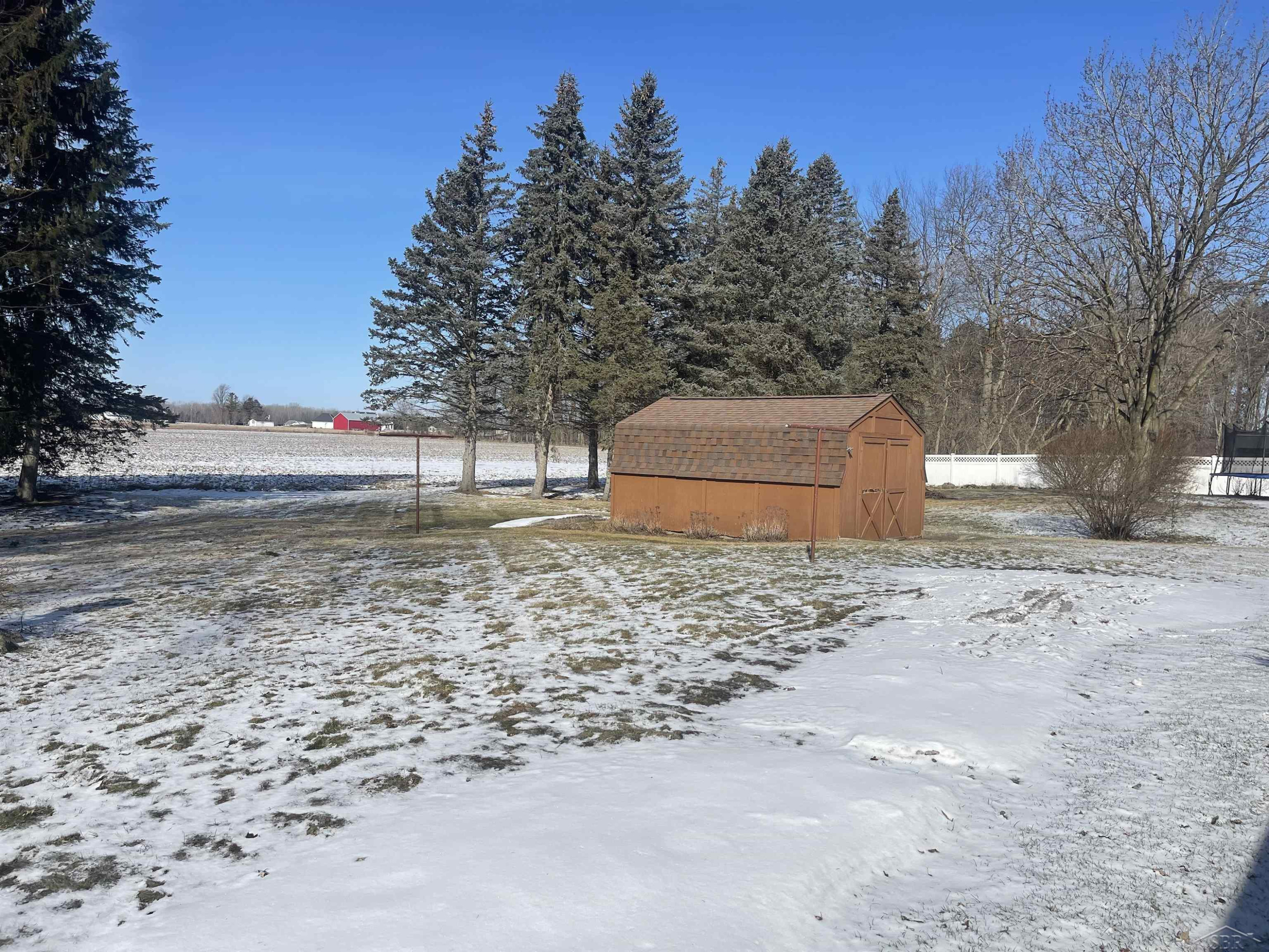 4405 Meadowbrook Drive, Freeland, MI 48623 — Photo 23