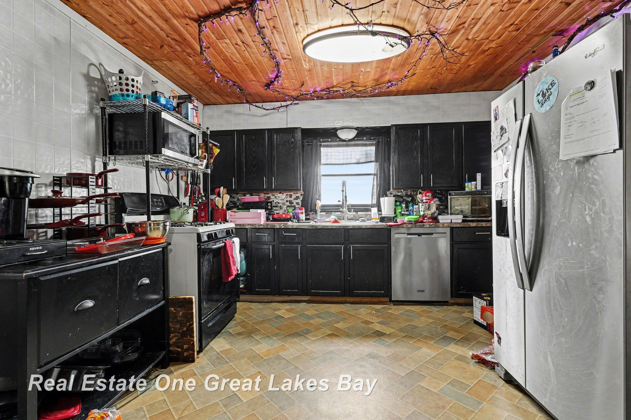 2216 Allison Street, Saginaw, MI 48601 — Photo 5