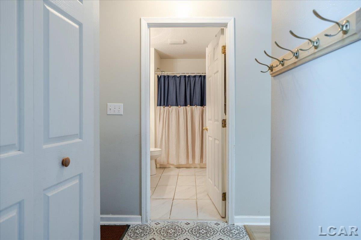 2860 Dawn Drive, Adrian, MI 49221 — Photo 18