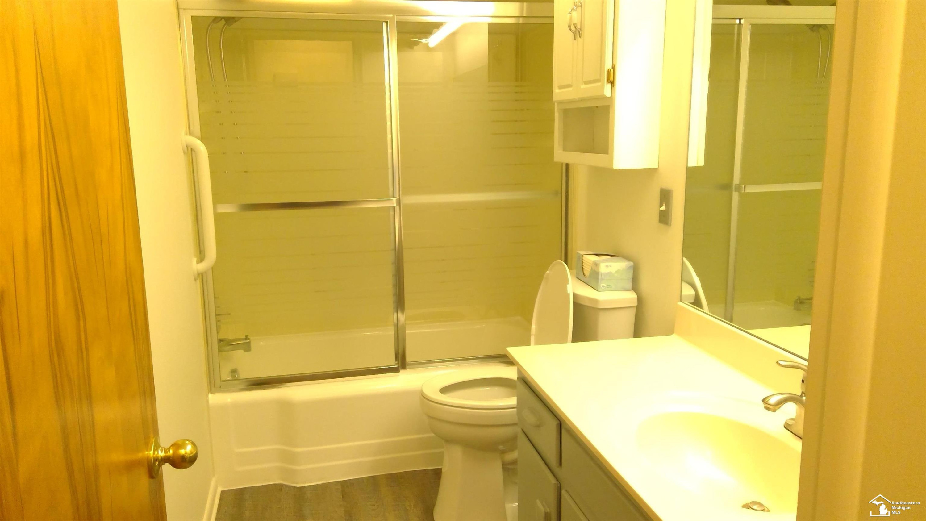 15453 PARKWOOD Drive, Monroe, MI 48161 — Photo 10