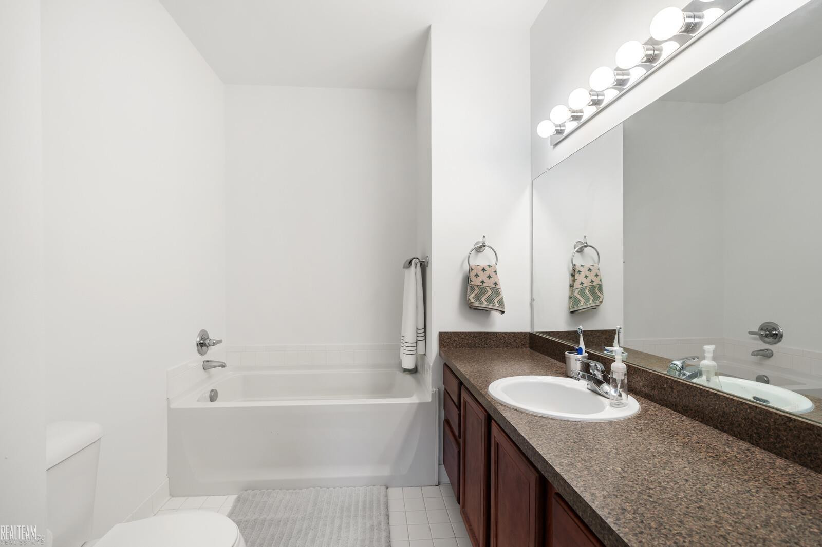 43540 Pendleton Circle, Sterling Heights, MI 48313 — Photo 19