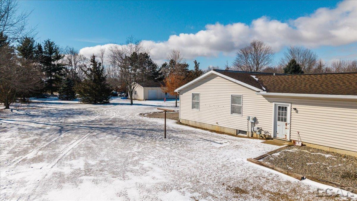 2829 Sutton Road, Adrian, MI 49221 — Photo 31