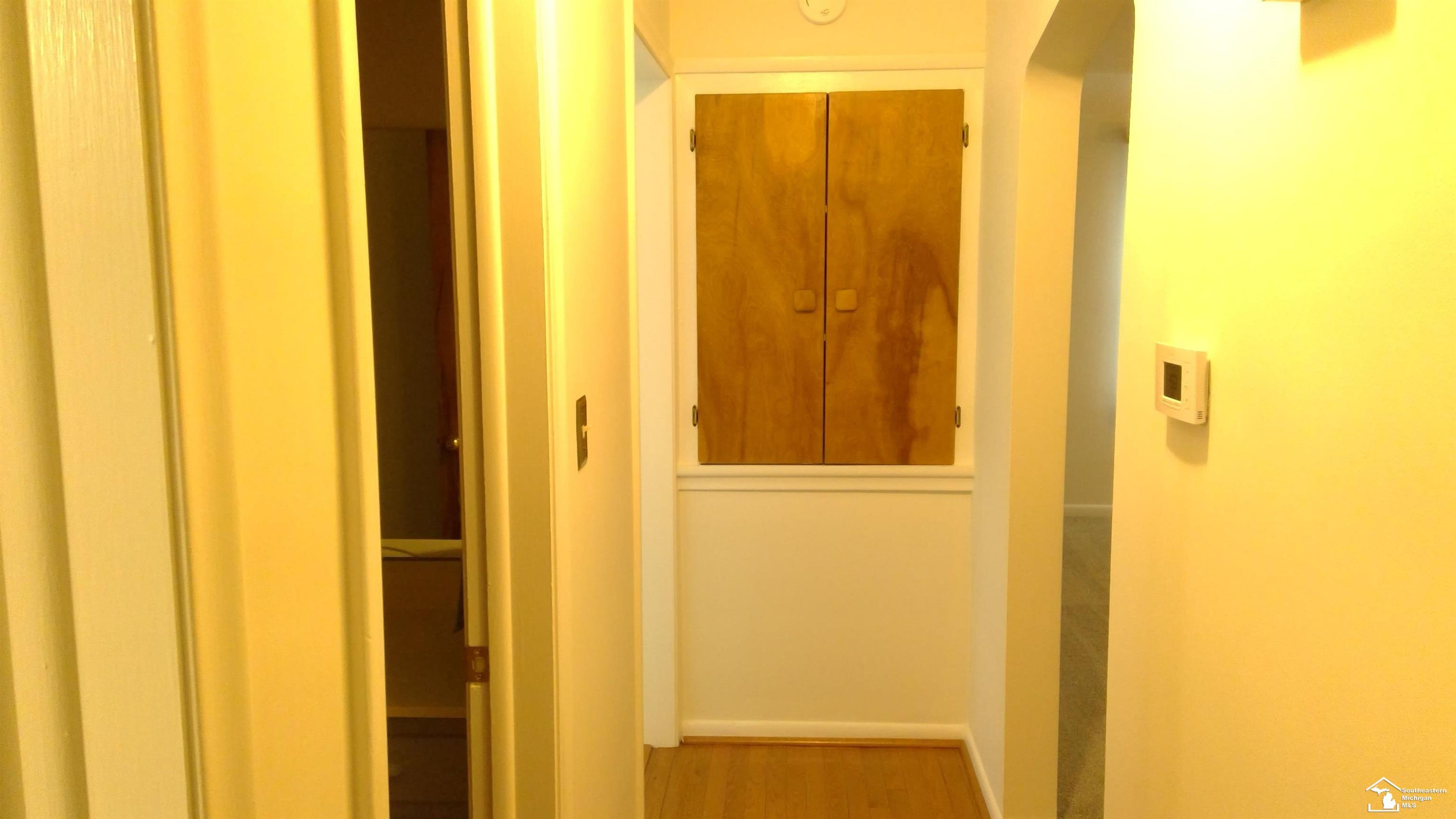 15453 PARKWOOD Drive, Monroe, MI 48161 — Photo 14