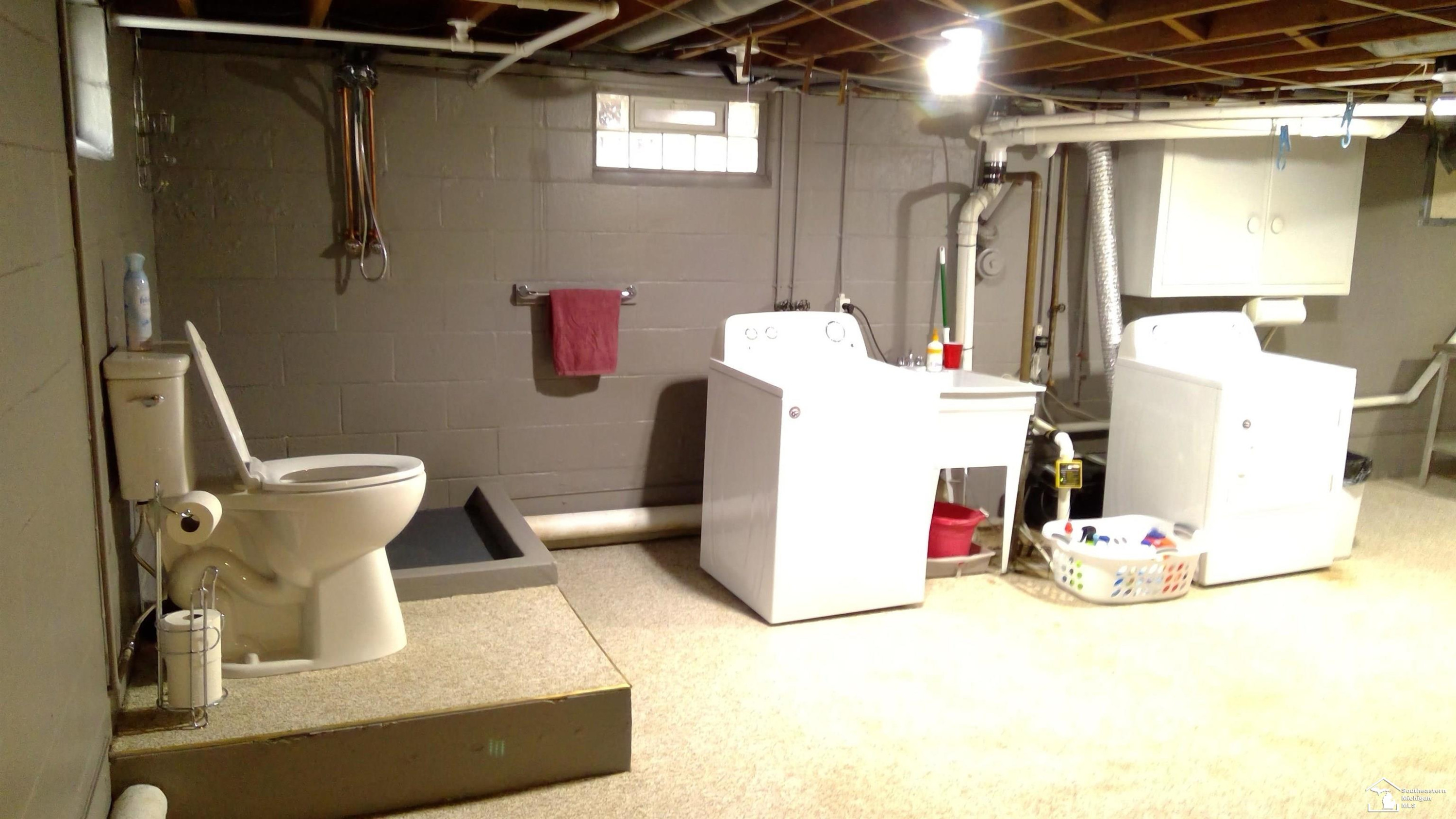 15453 PARKWOOD Drive, Monroe, MI 48161 — Photo 23