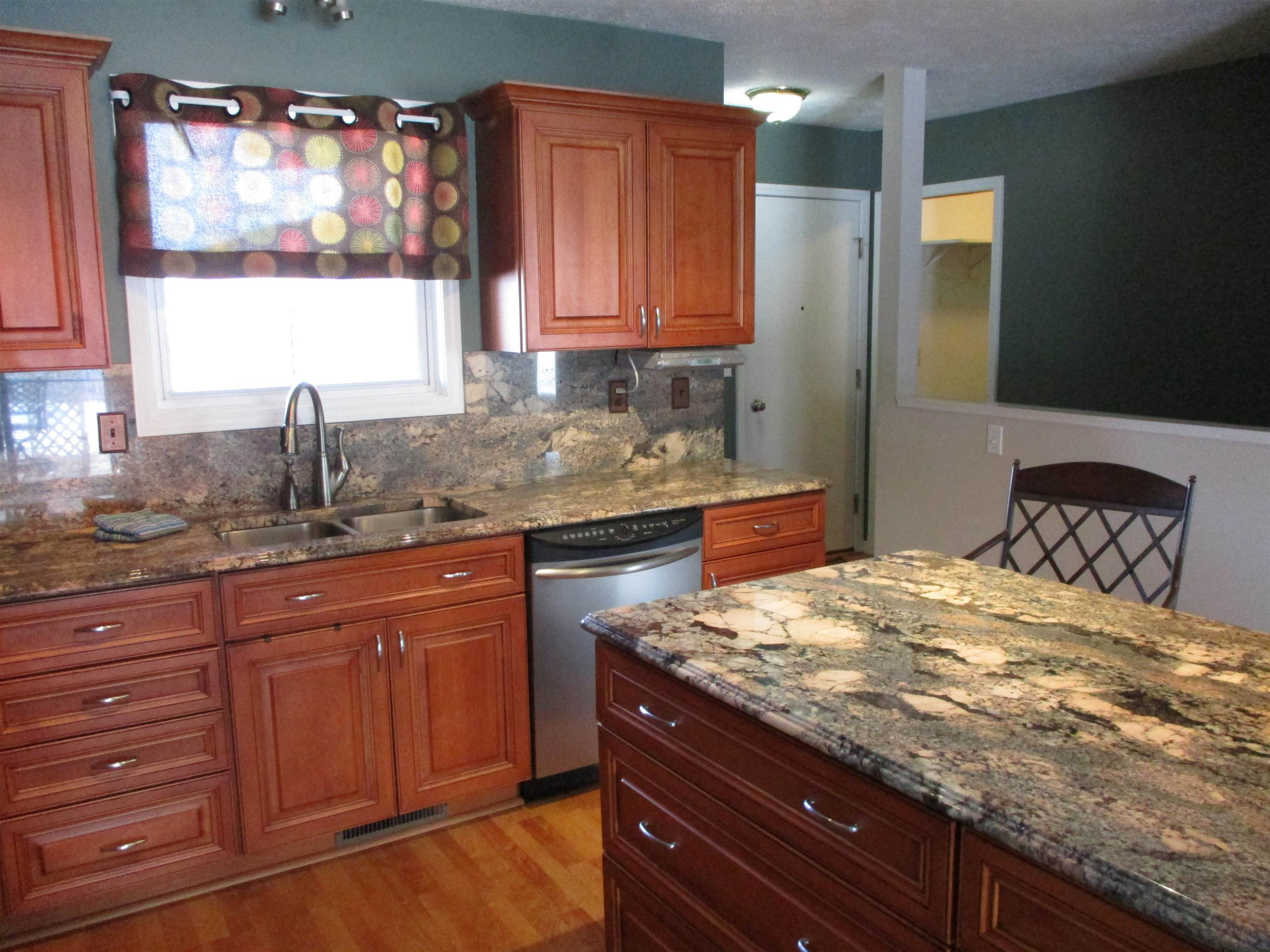 10520 E Garrison Rd Road, Durand, MI 48429 — Photo 9