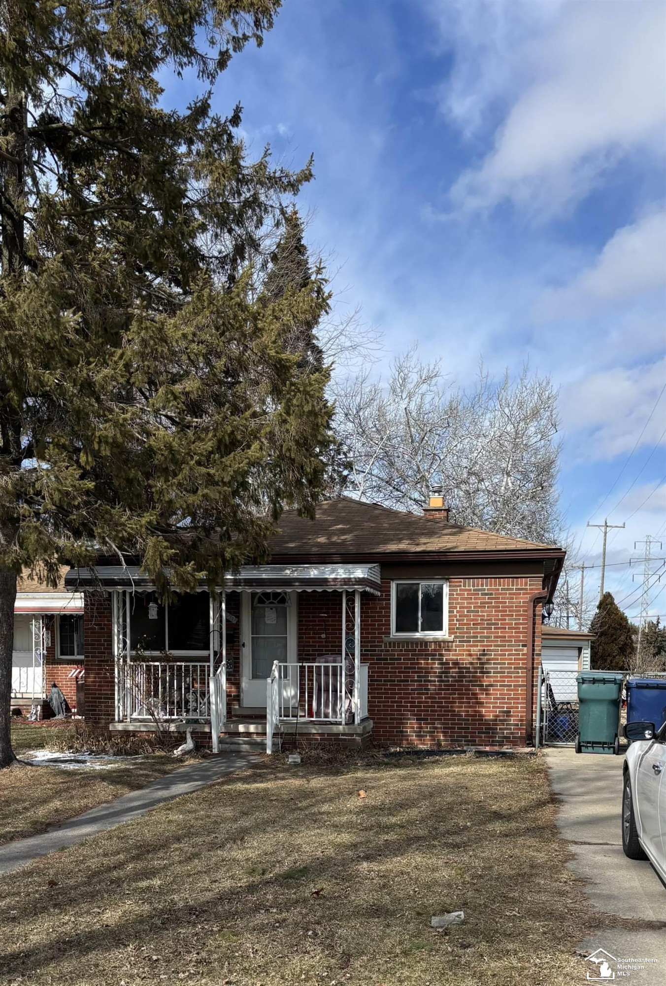 942 Farnham Avenue, Lincoln Park, MI 48146 — Photo 2