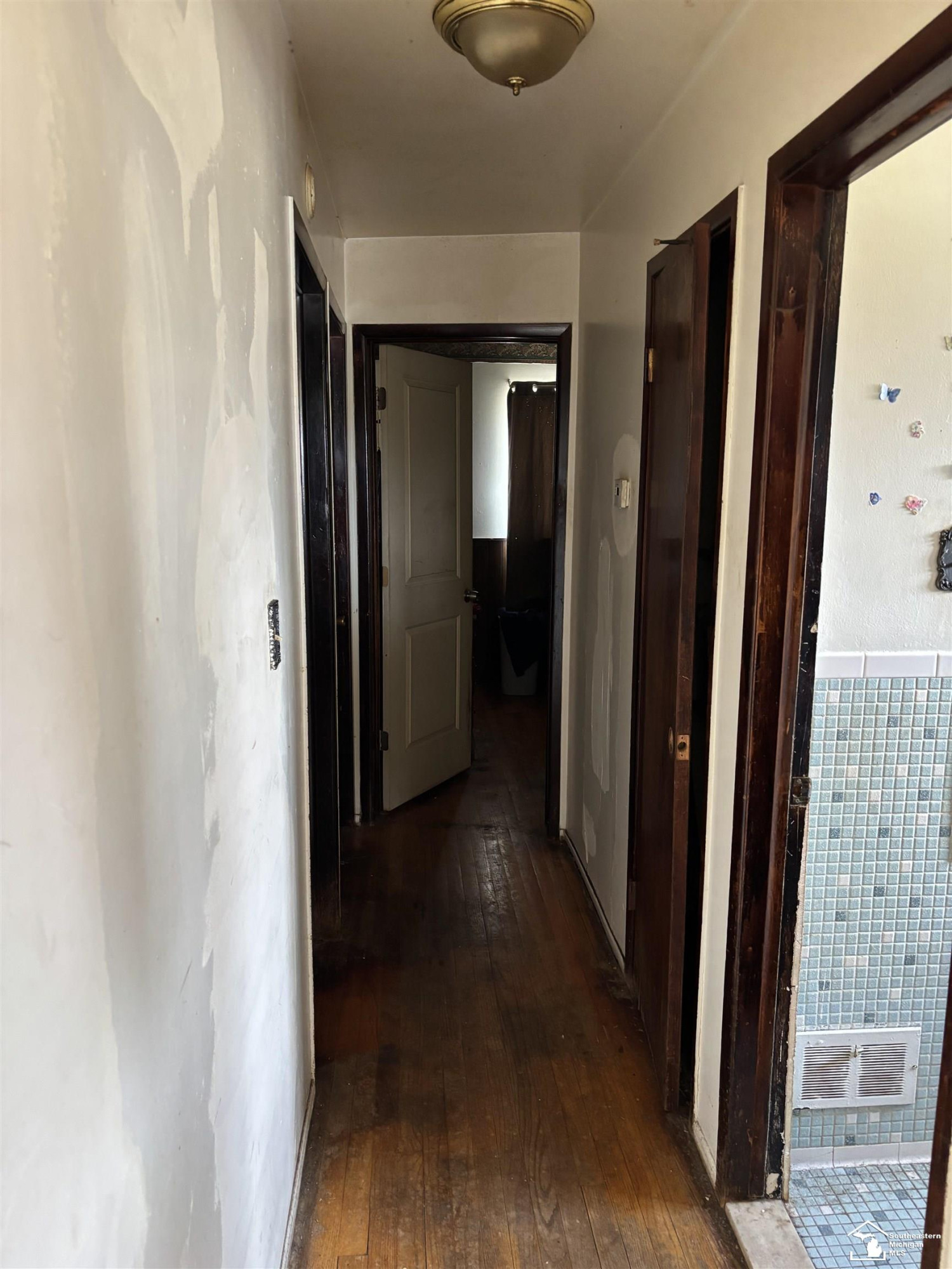 942 Farnham Avenue, Lincoln Park, MI 48146 — Photo 11