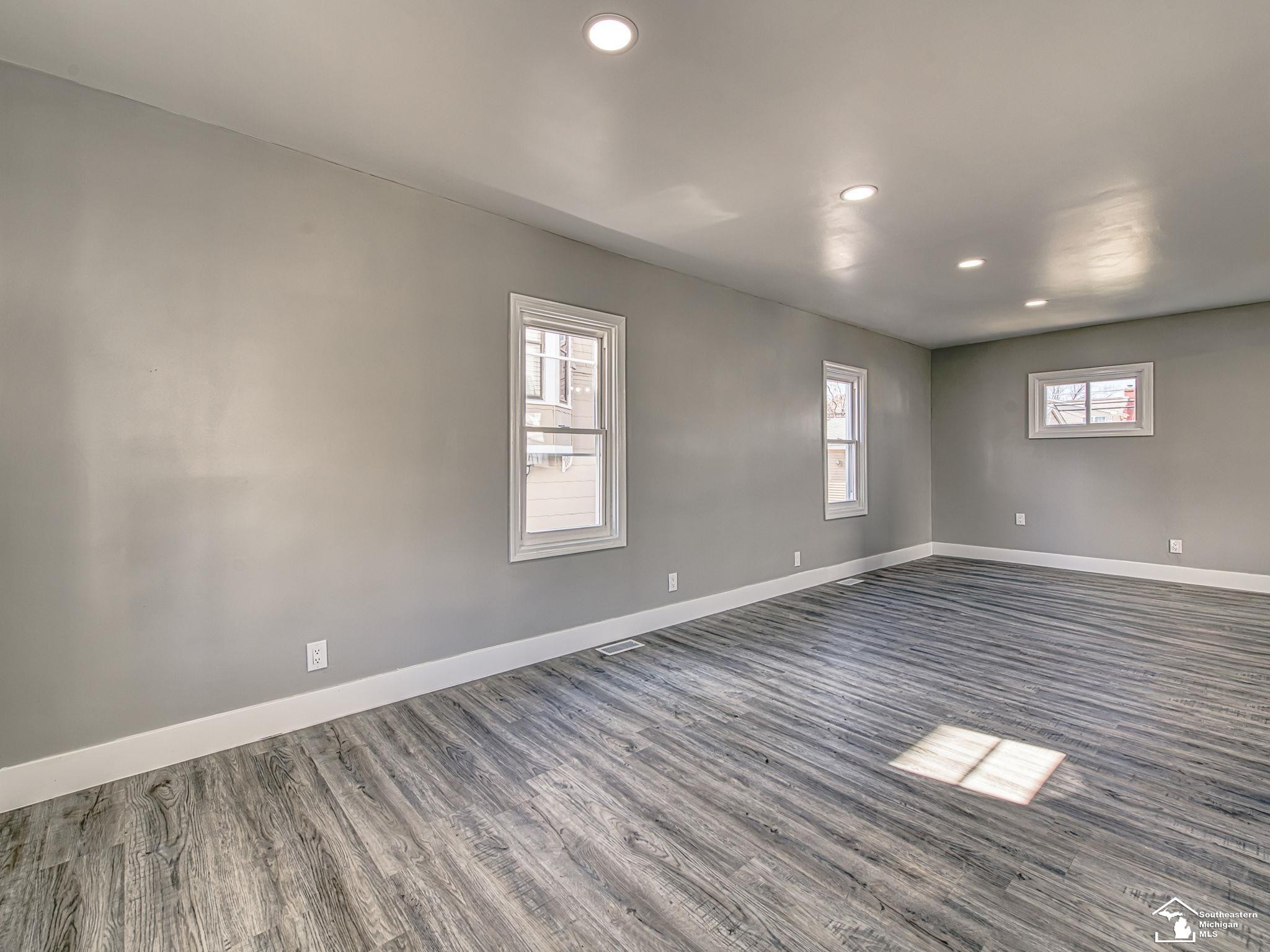 465 Riverview Avenue, Monroe, MI 48162 — Photo 5
