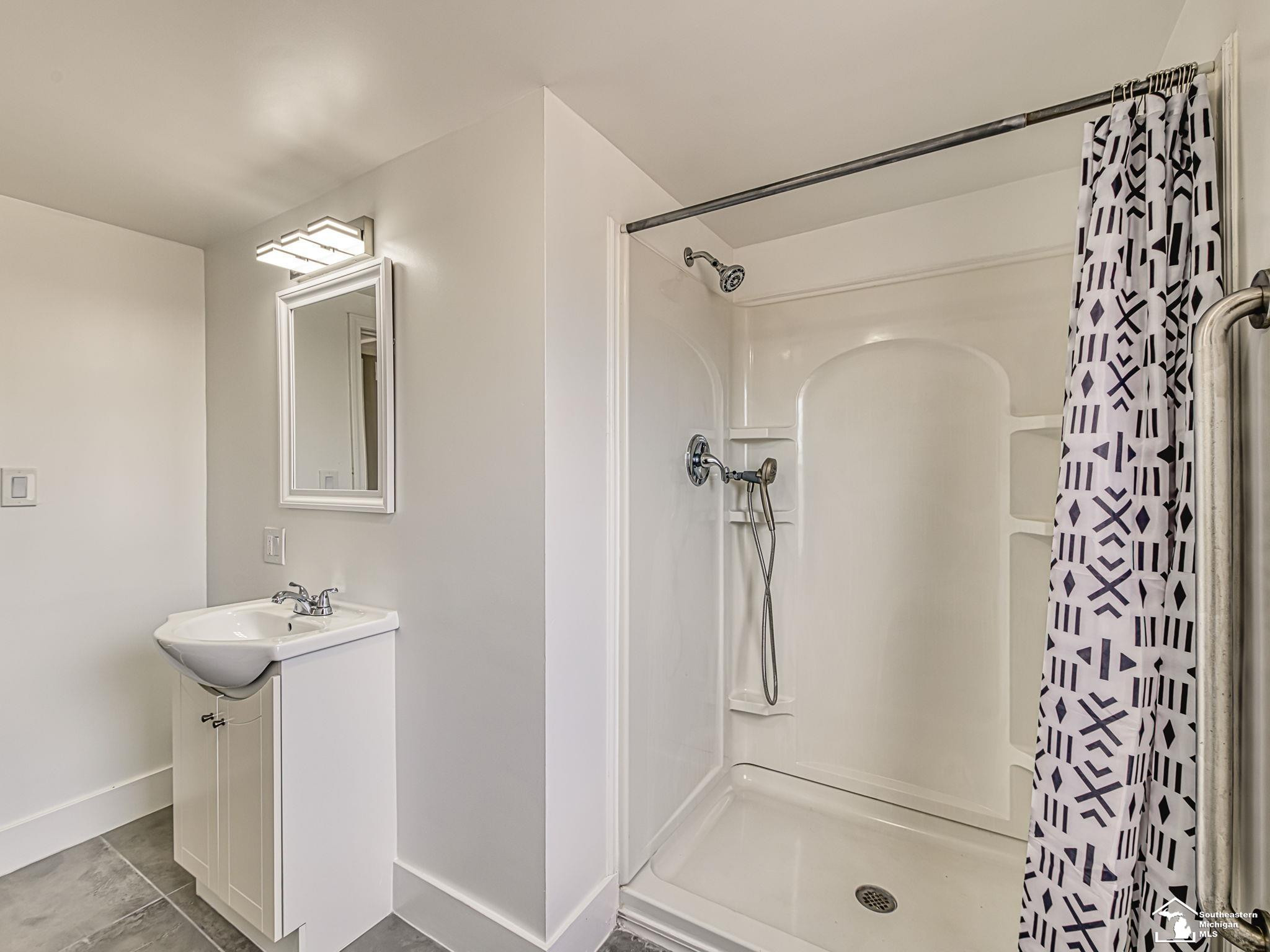 465 Riverview Avenue, Monroe, MI 48162 — Photo 16