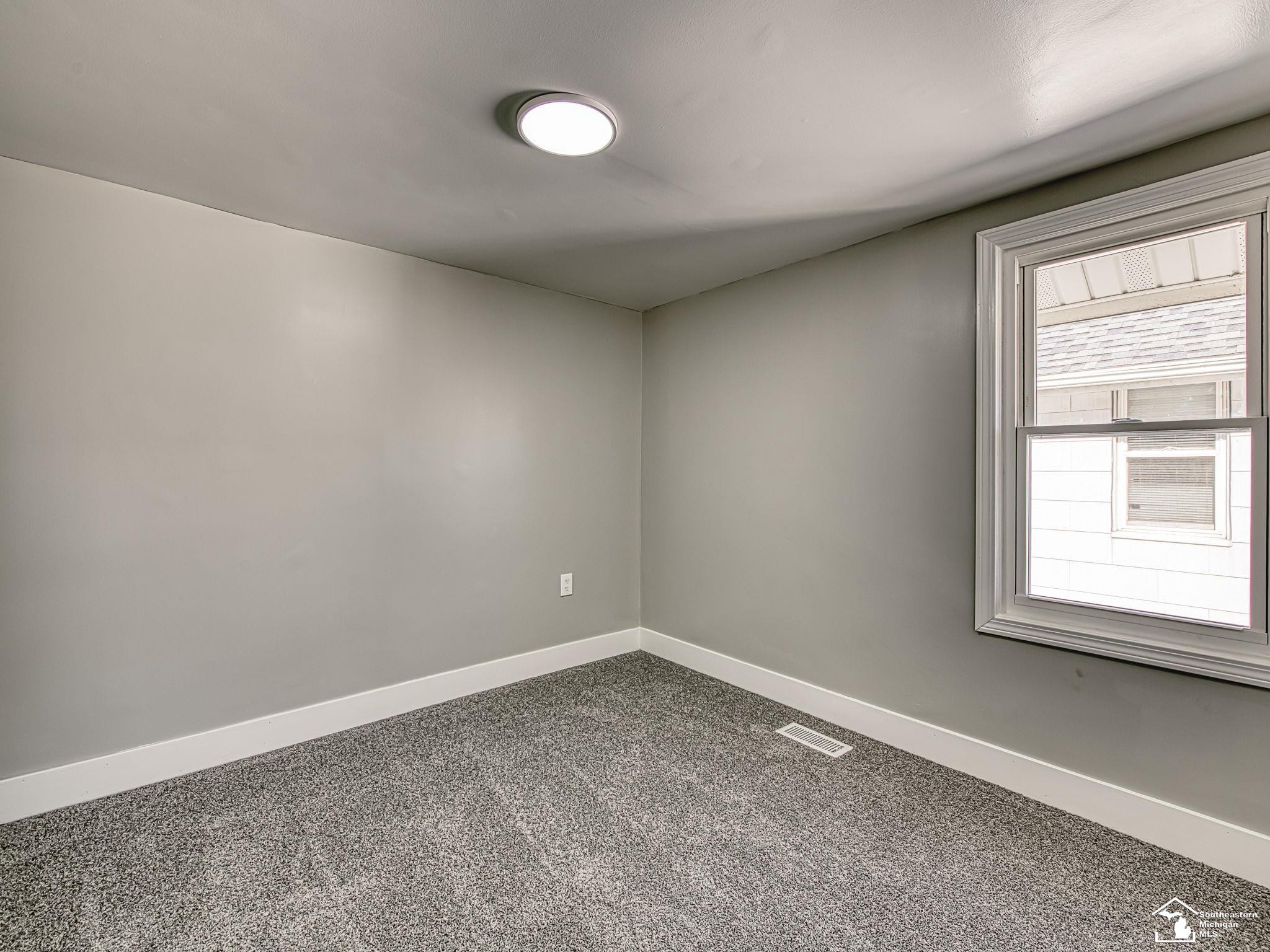 465 Riverview Avenue, Monroe, MI 48162 — Photo 17