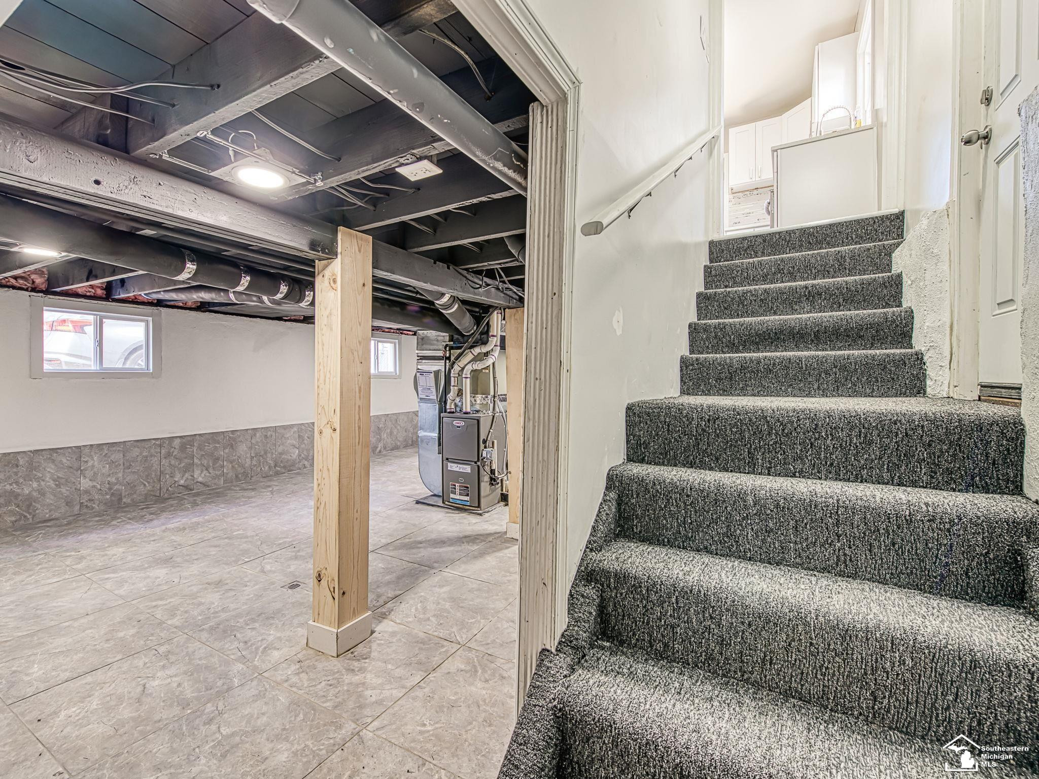 465 Riverview Avenue, Monroe, MI 48162 — Photo 23