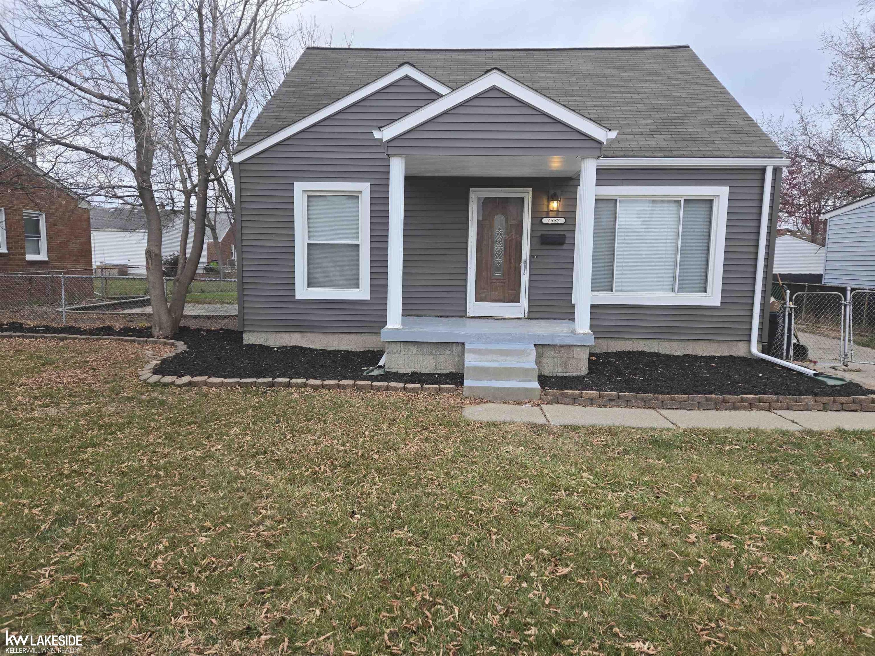7337 Dale Street, Center Line, MI 48015 — Photo 5