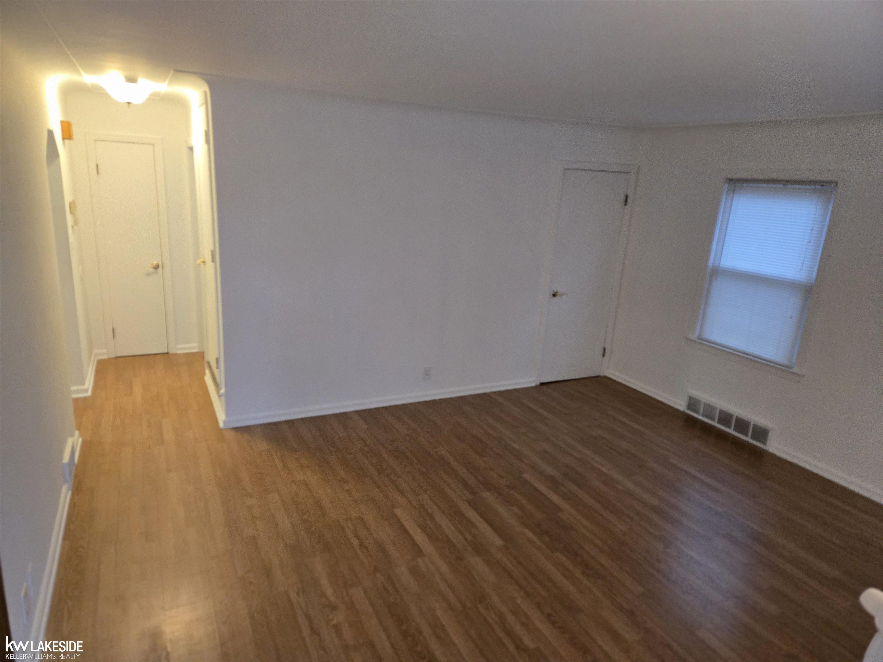 7337 Dale Street, Center Line, MI 48015 — Photo 7