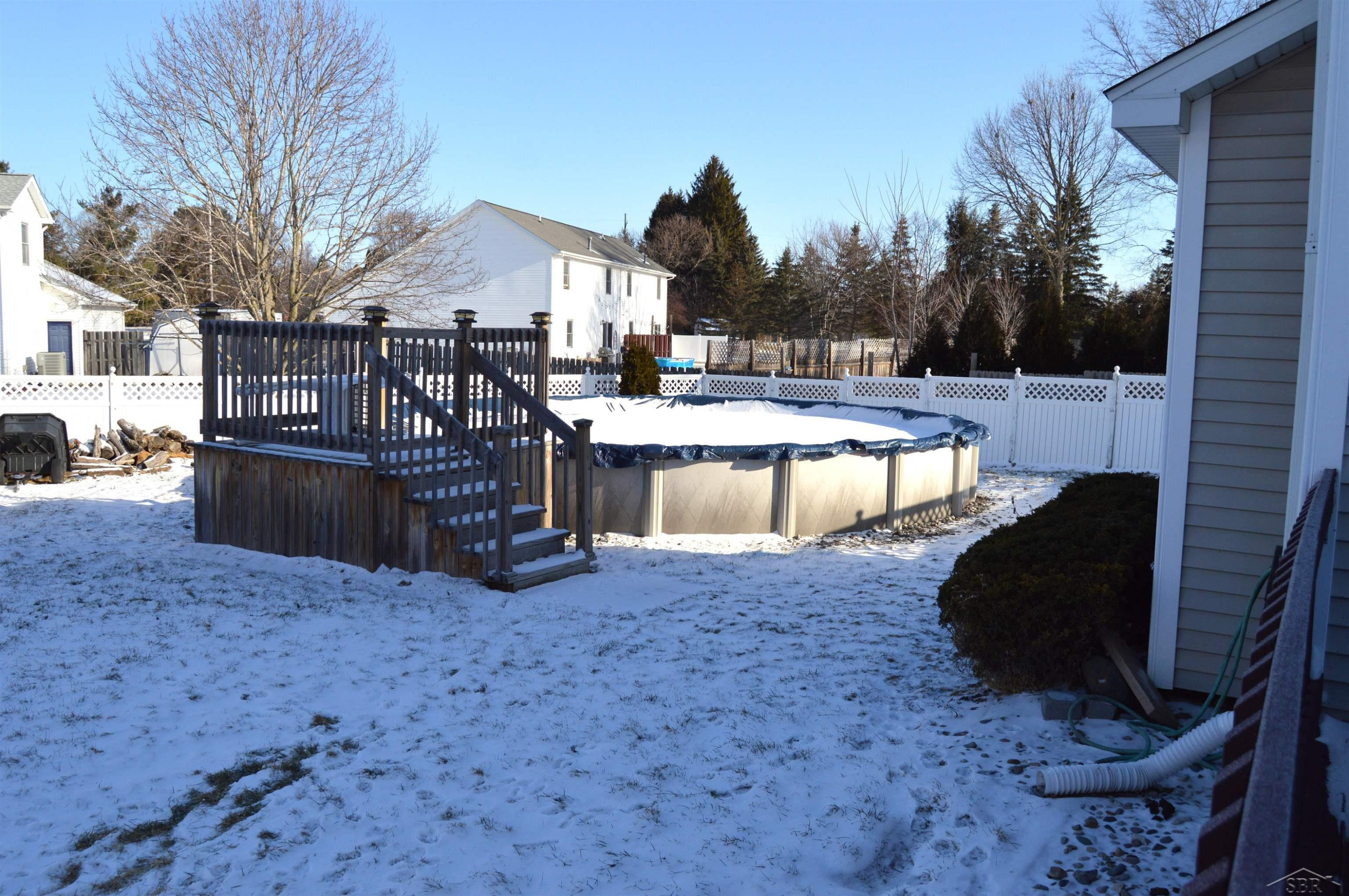 11272 Robin Meadows, Freeland, MI 48623 — Photo 39