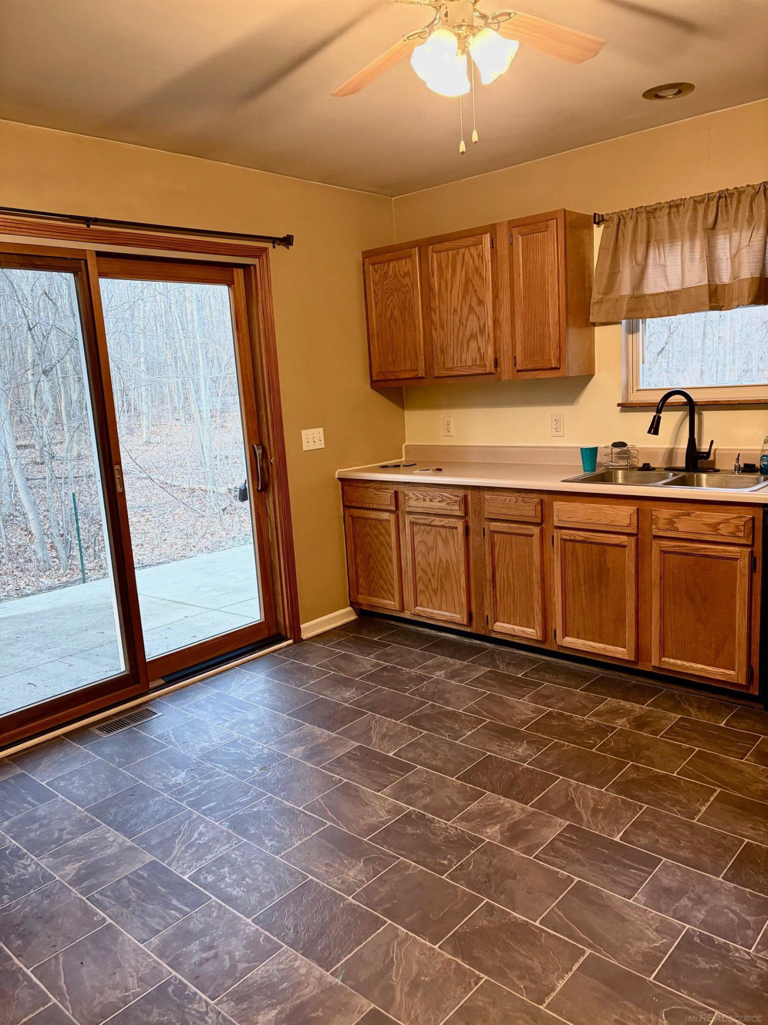 9084 Island Drive, Algonac, MI 48001 — Photo 6