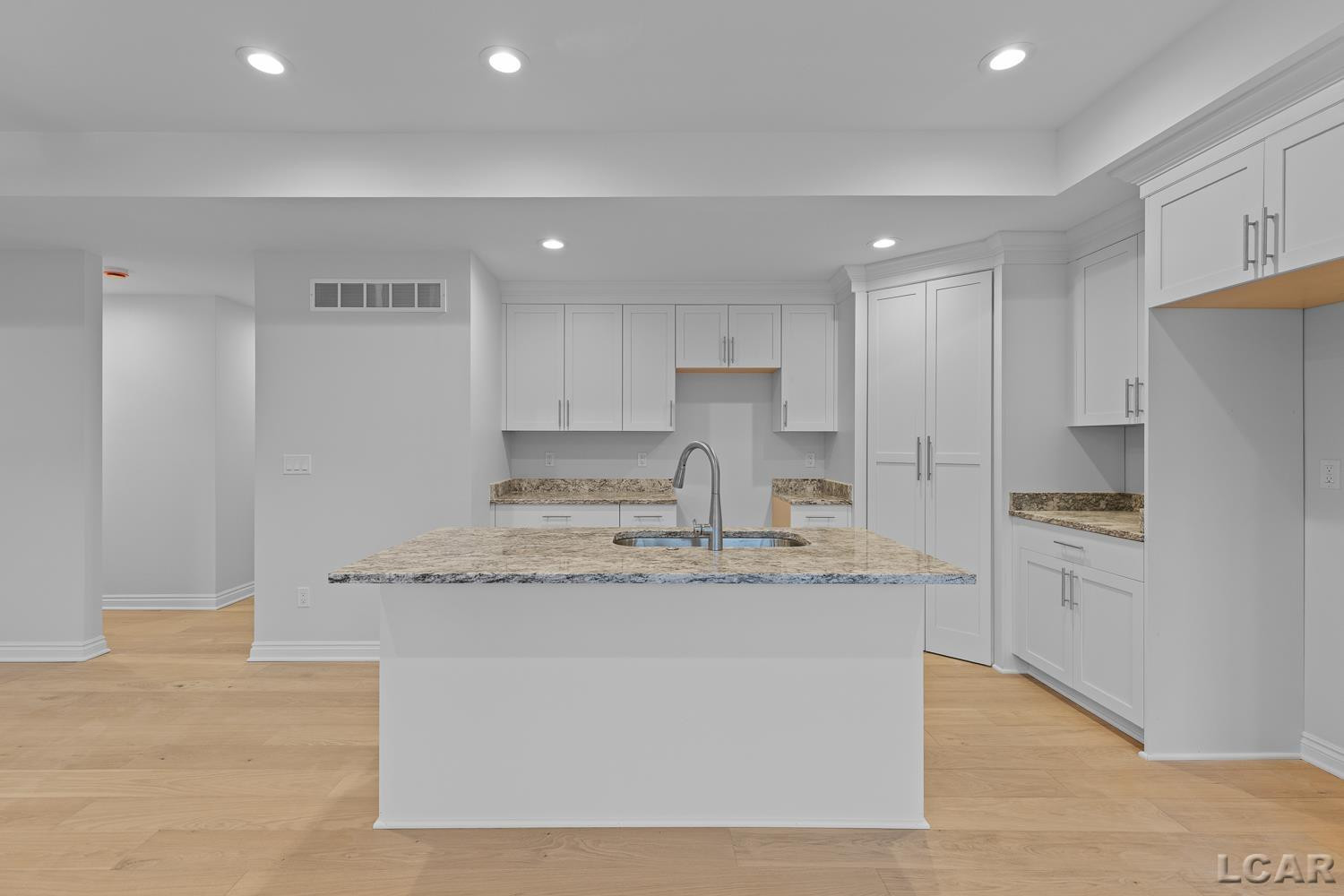 2577 Mulligan Drive, Jackson, MI 49203 — Photo 8