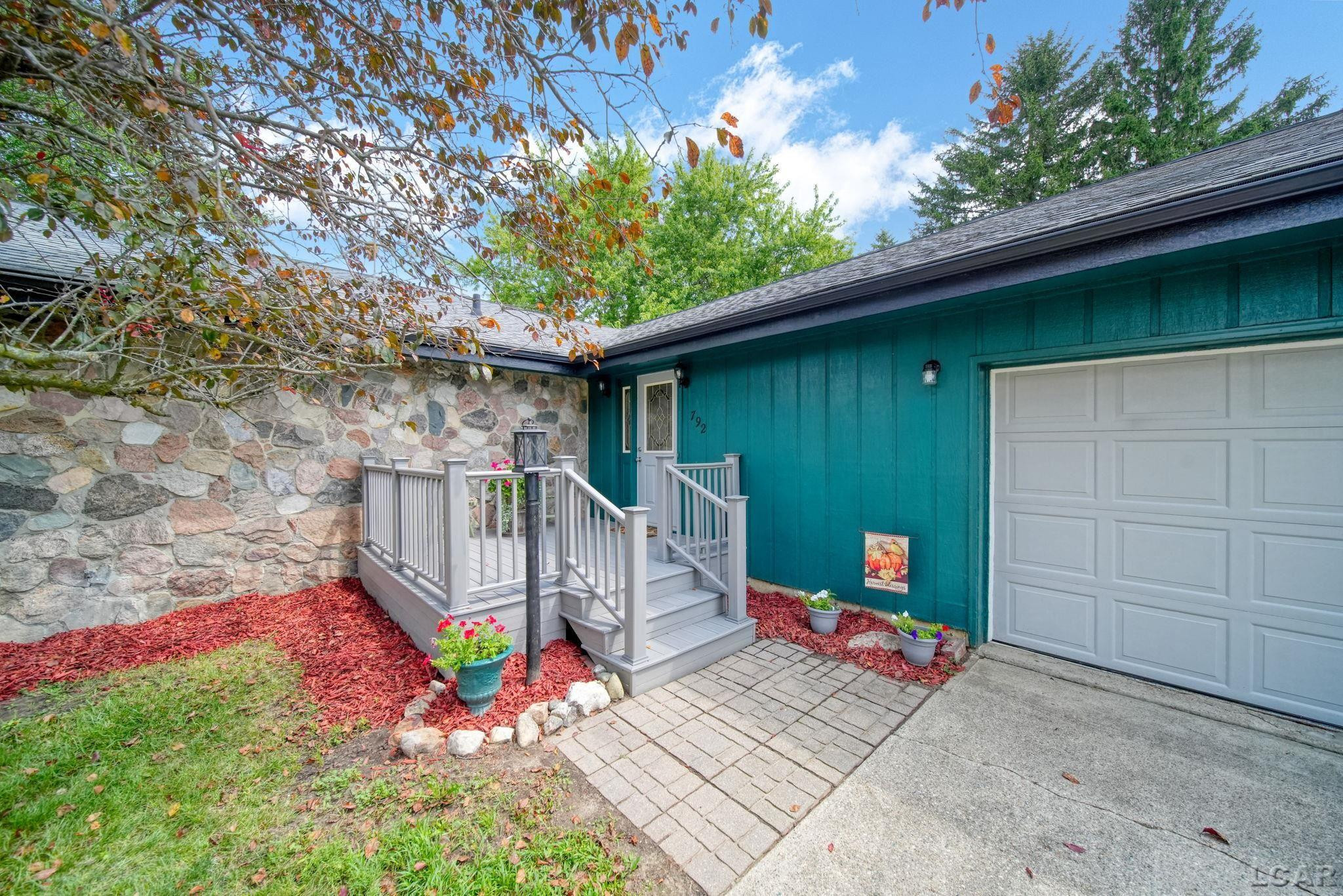 792 Meadowbrook Drive, Hudson, MI 49247 — Photo 2