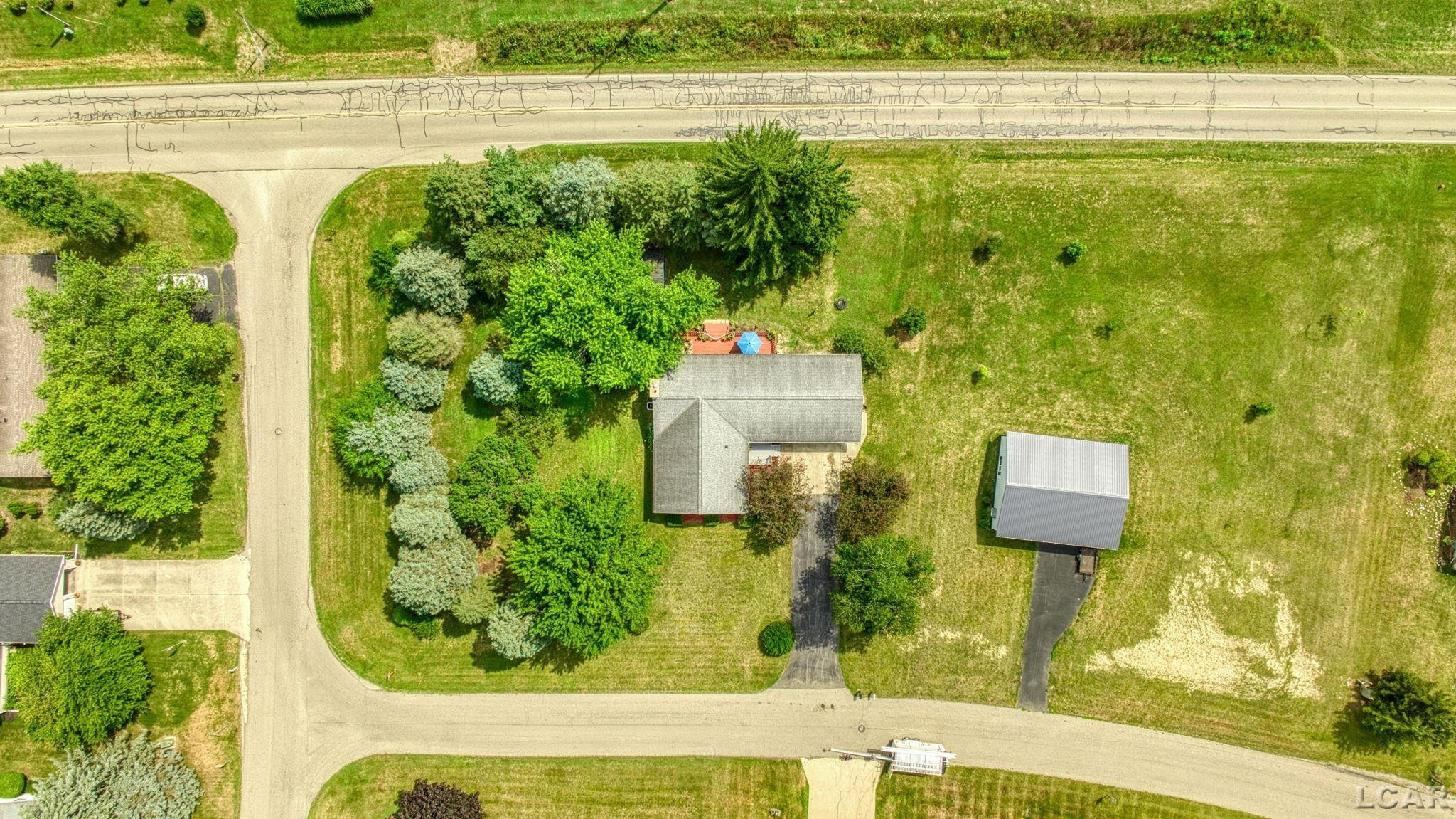 792 Meadowbrook Drive, Hudson, MI 49247 — Photo 50