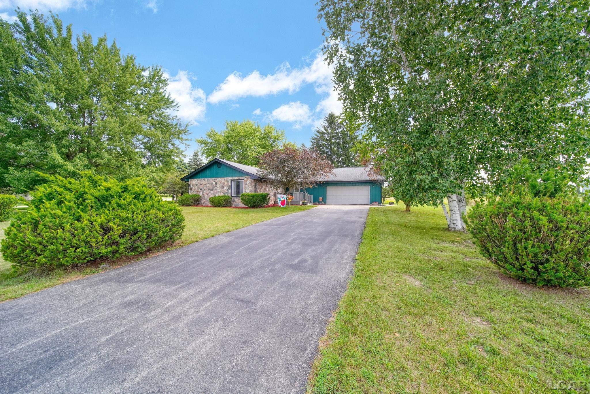 792 Meadowbrook Drive, Hudson, MI 49247 — Photo 57