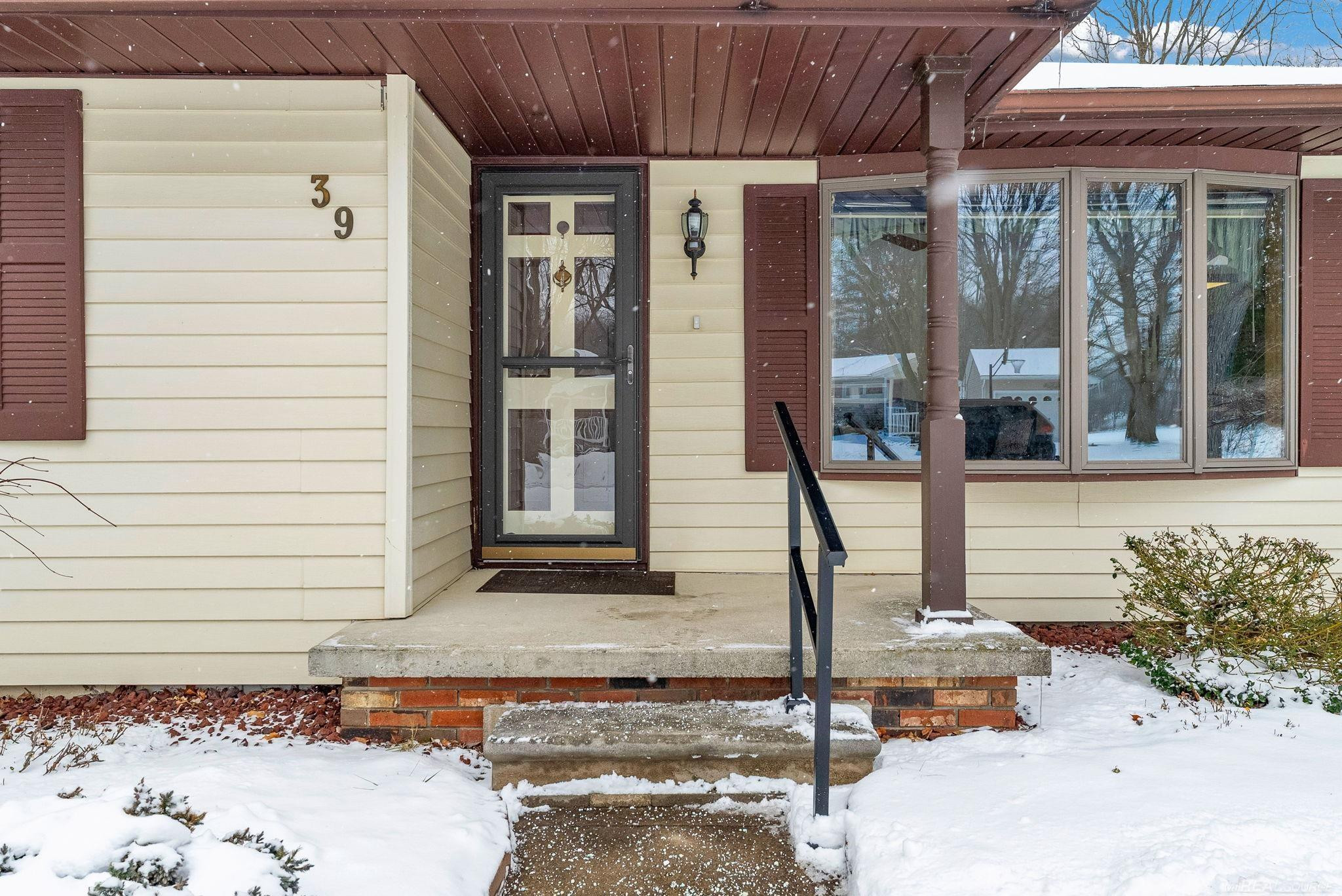39 S Flower Street, Croswell, MI 48422 — Photo 6