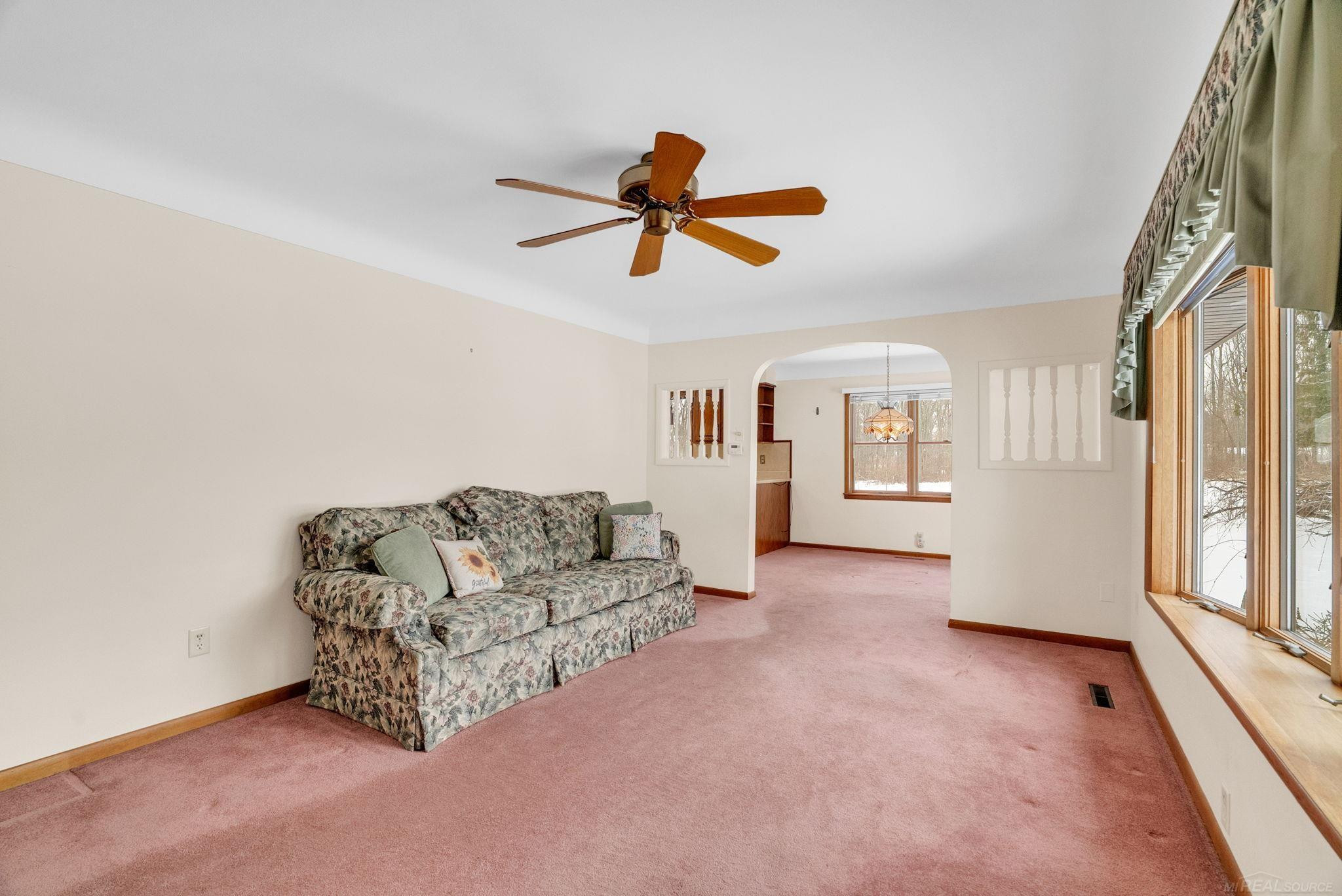 39 S Flower Street, Croswell, MI 48422 — Photo 8