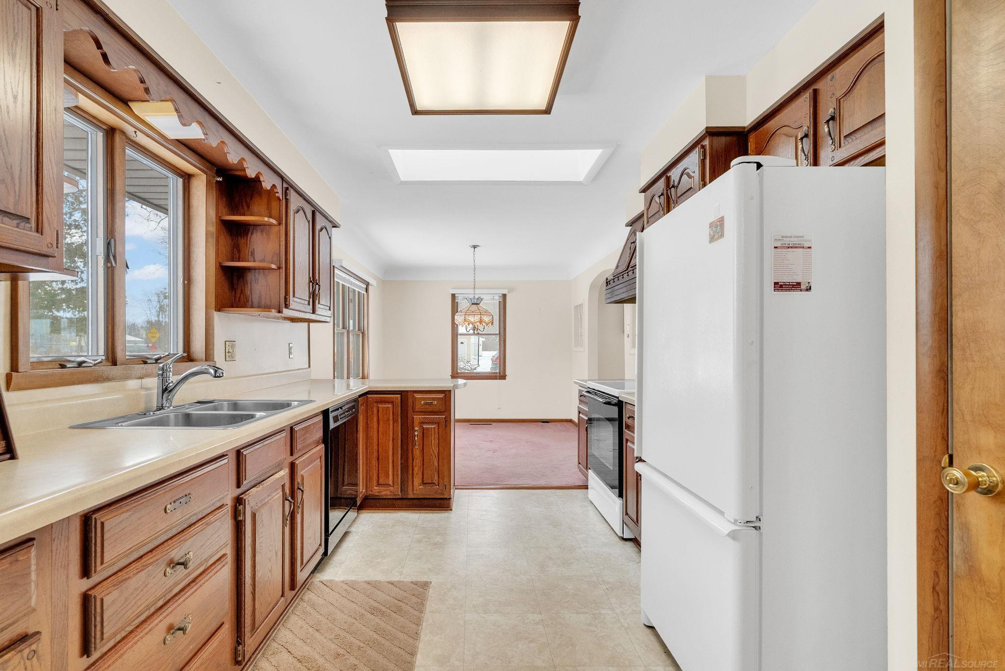 39 S Flower Street, Croswell, MI 48422 — Photo 16