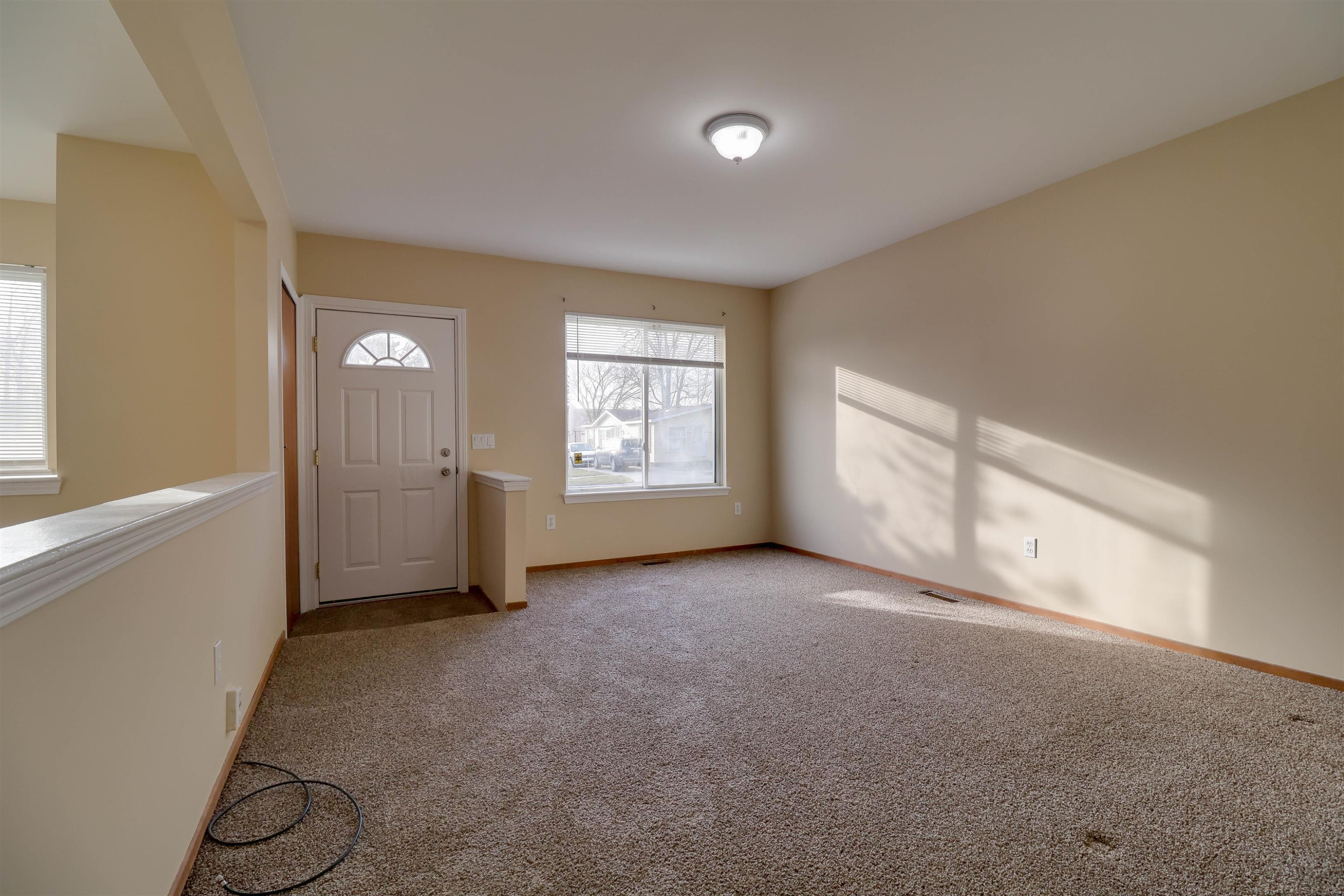 35080 Mabon Drive, Clinton Twp, MI 48035 — Photo 6